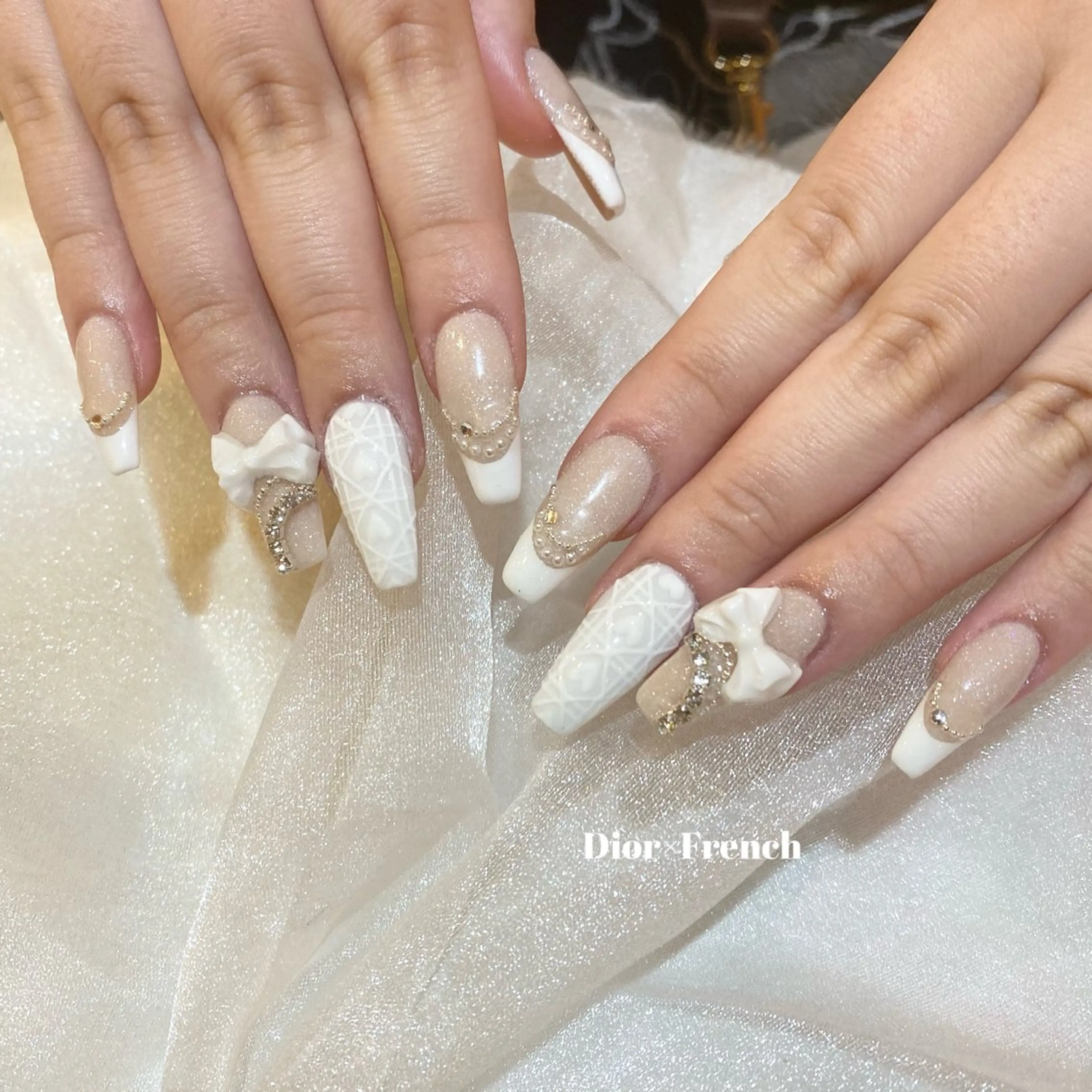 ネイル フレンチネイル ハンドネイル LOVE NAIL SAEのネイルデザイン