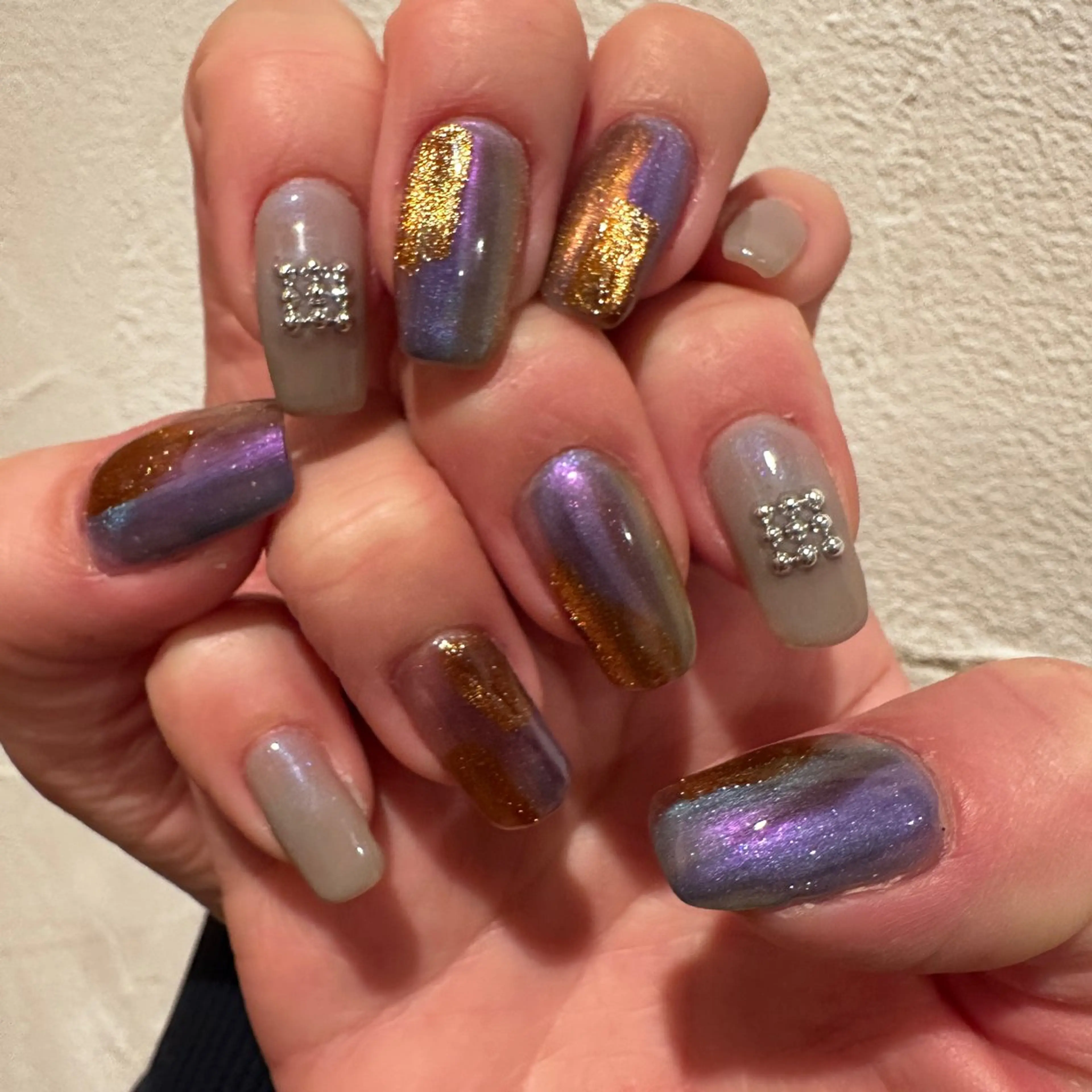 ネイル グラデーション マグネットネイル 駒月 明日香のネイルデザイン