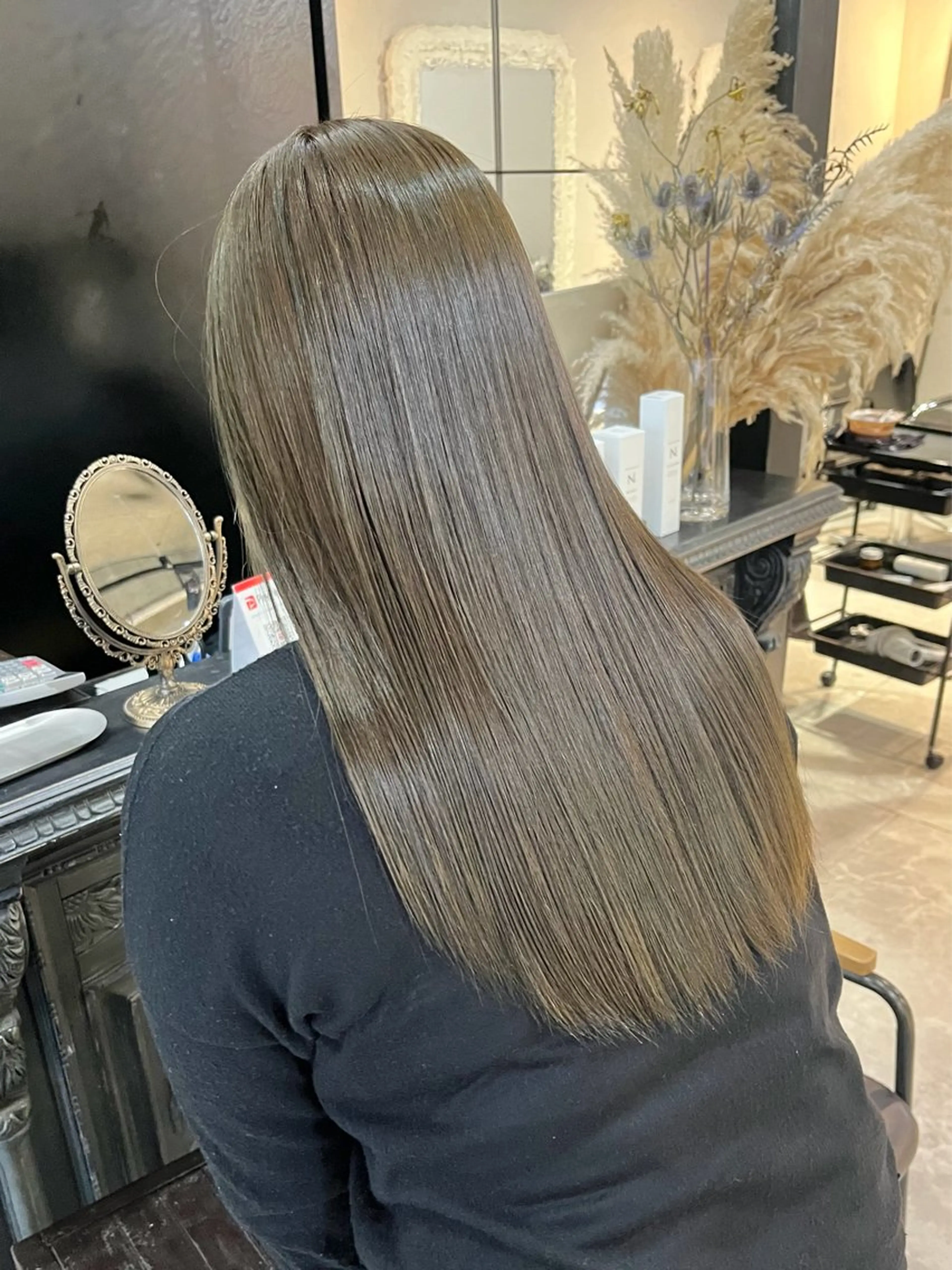 ロング ヘアカラー トリートメント ブリーチなしダブルカ ラー🩶manamiのヘアスタイル