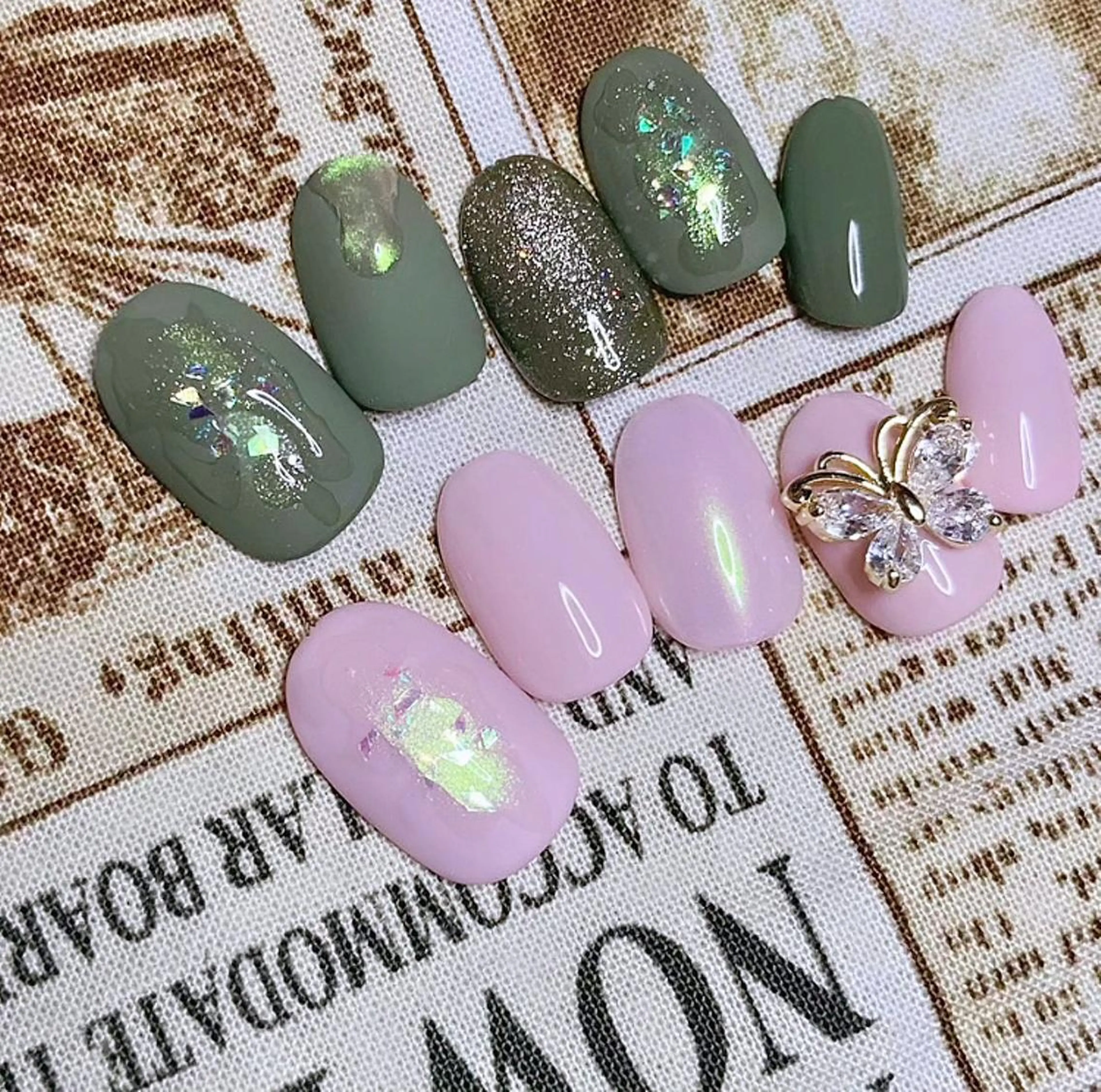 ネイル NOIROUGE所属・NOI ROUGEのネイルデザイン