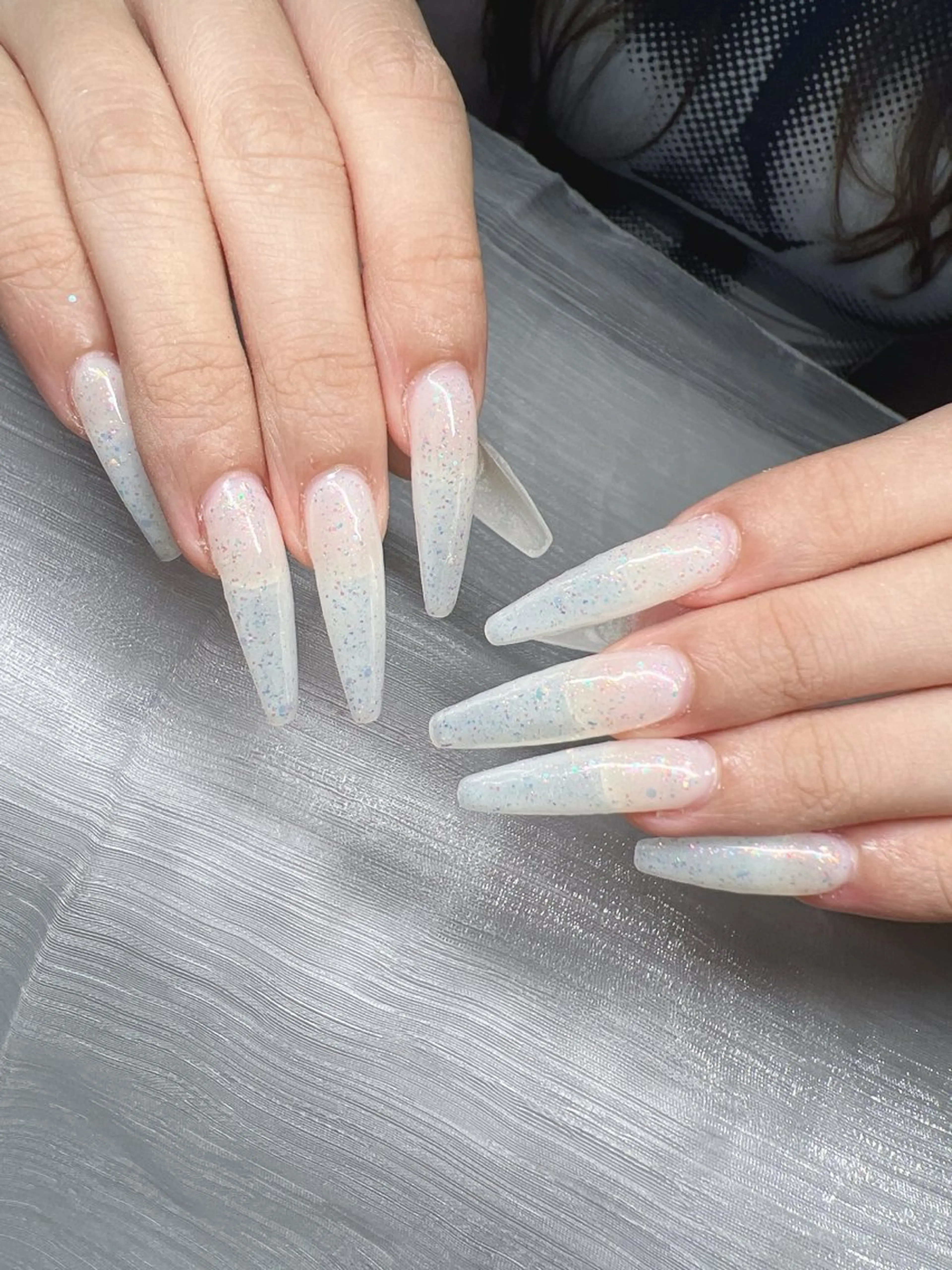 ネイル 長さ出し グラデーション 卒業式 キラキラネイル マグネットネイル ハンドネイル Lee Nailsのネイルデザイン