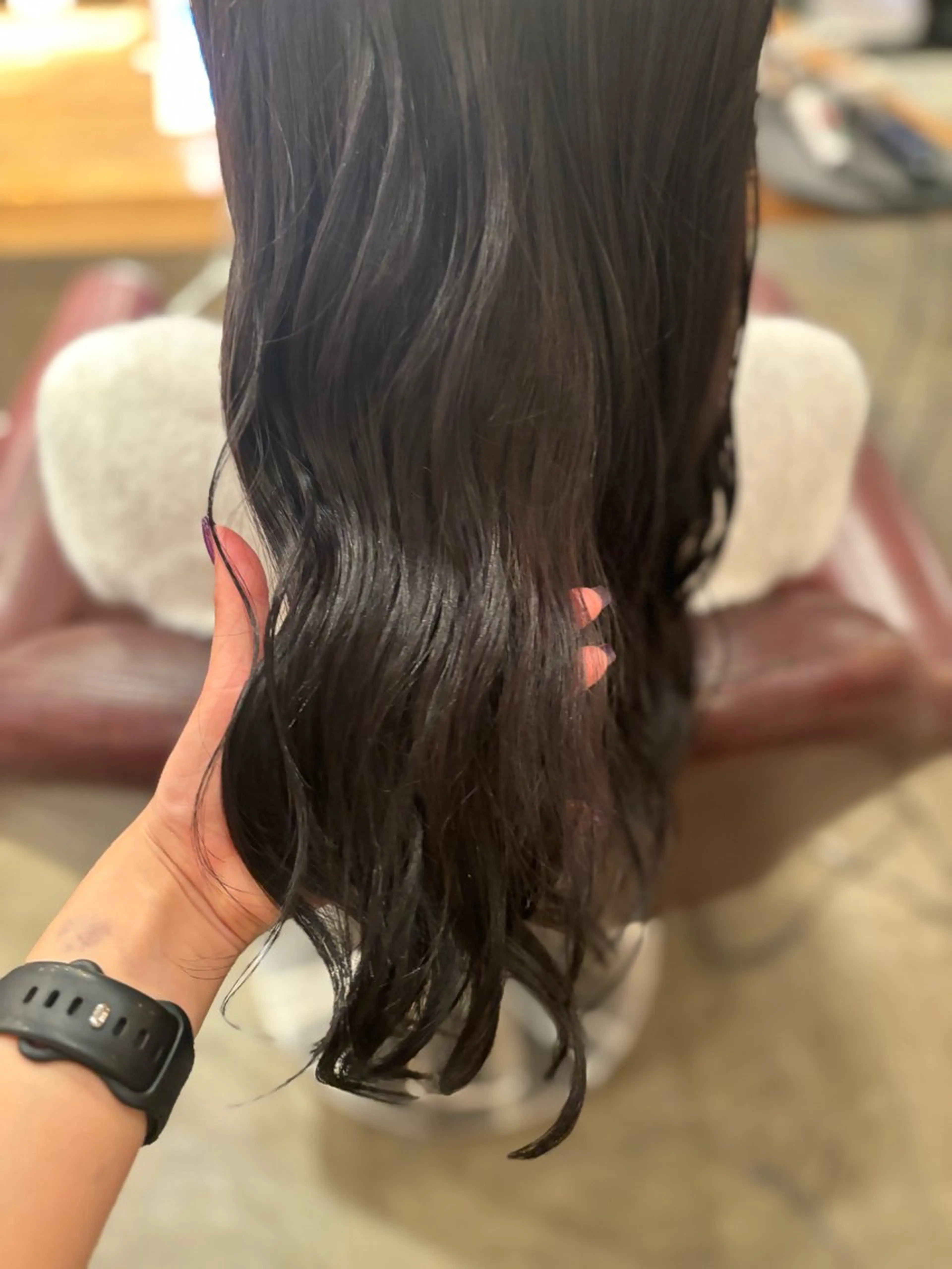 ロング カラー 透明感カラー ネイビーカラー 髪質改善カラー ベージュ🤎YUMEのヘアスタイル