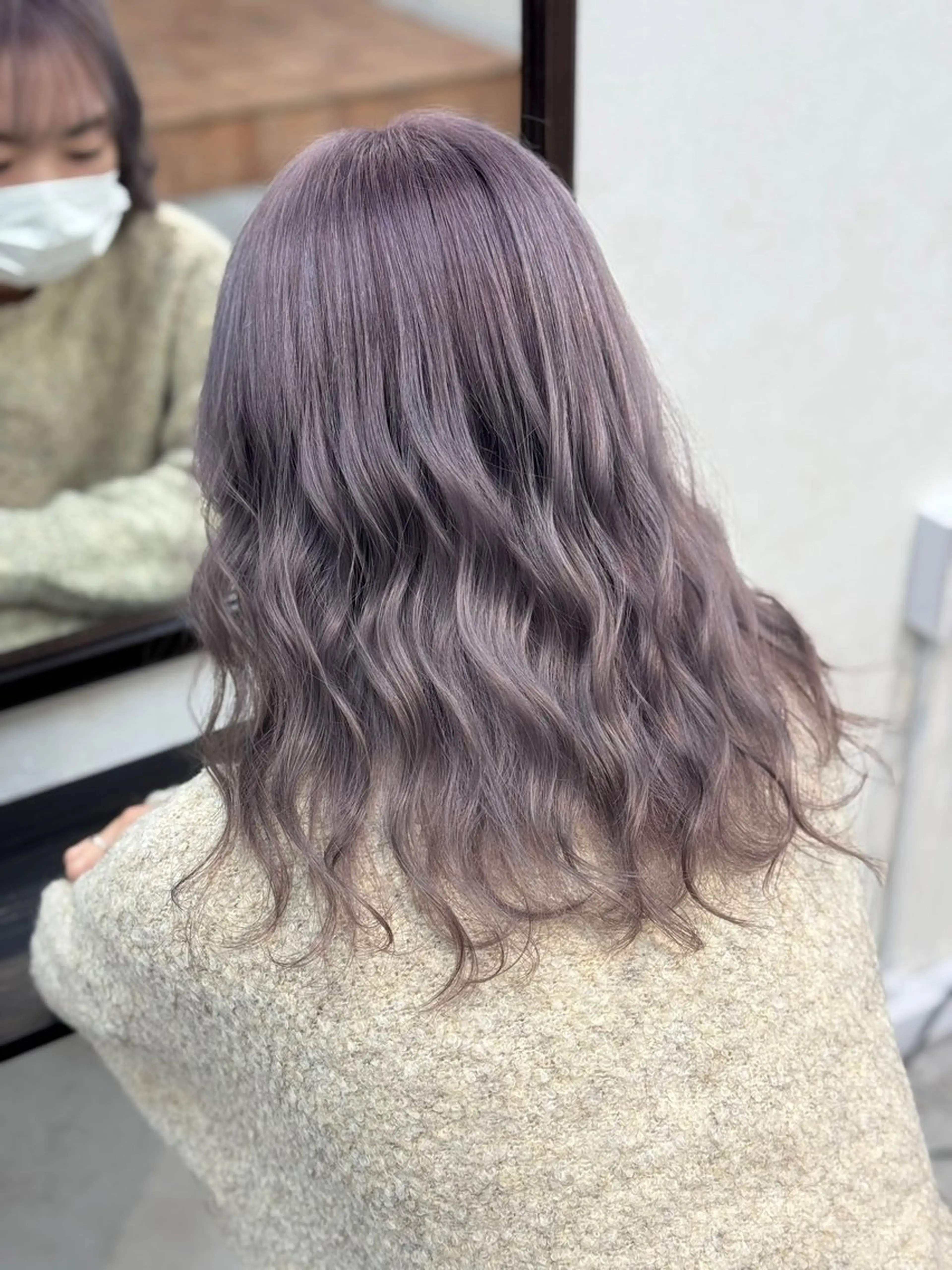 セミロング エクステ レイヤーカット カット ヘアカラー トリートメント ブリーチ ショーヤのヘアスタイル