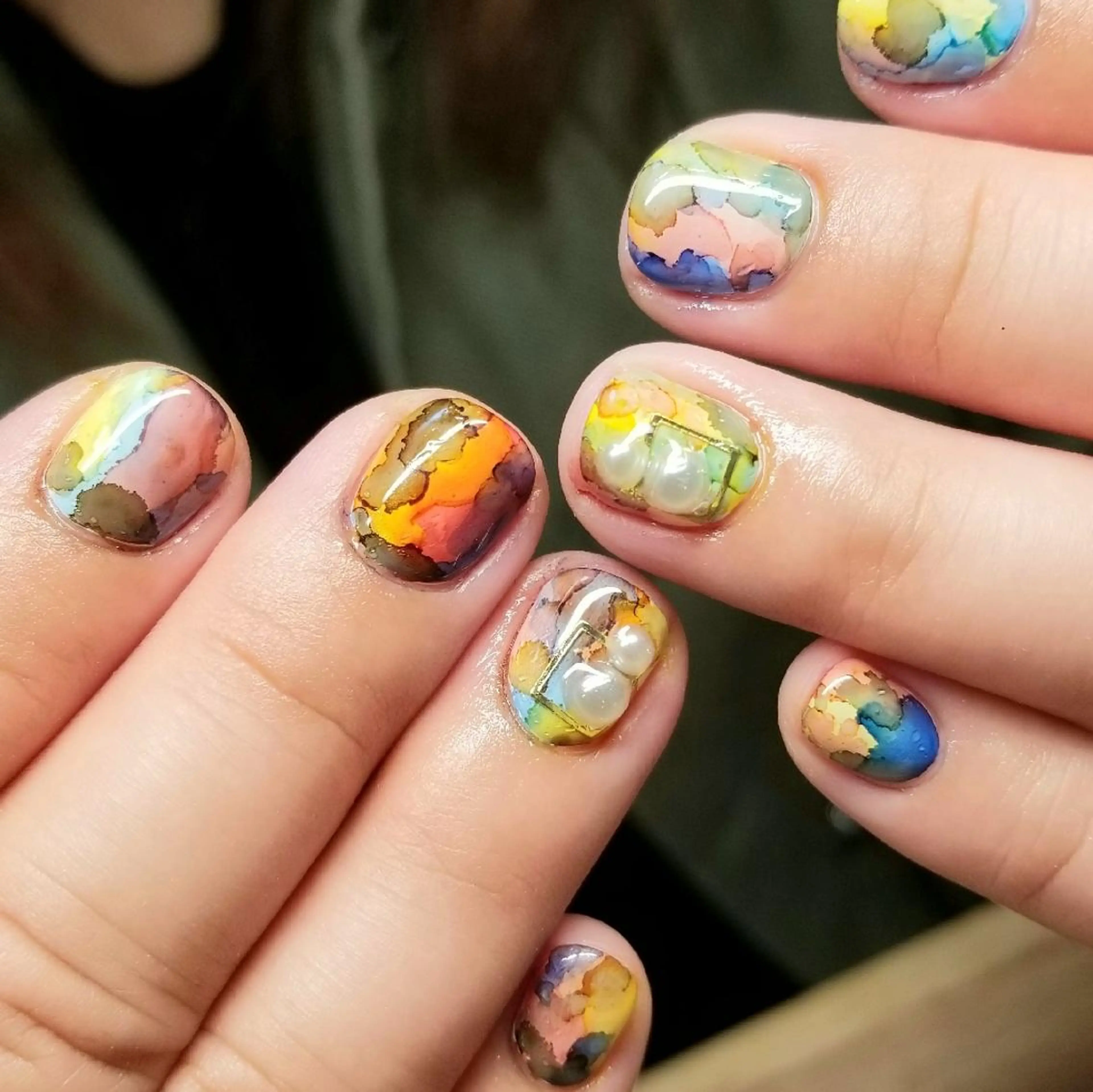 ネイル シンプルネイル L'instant  Nail Artzのネイルデザイン