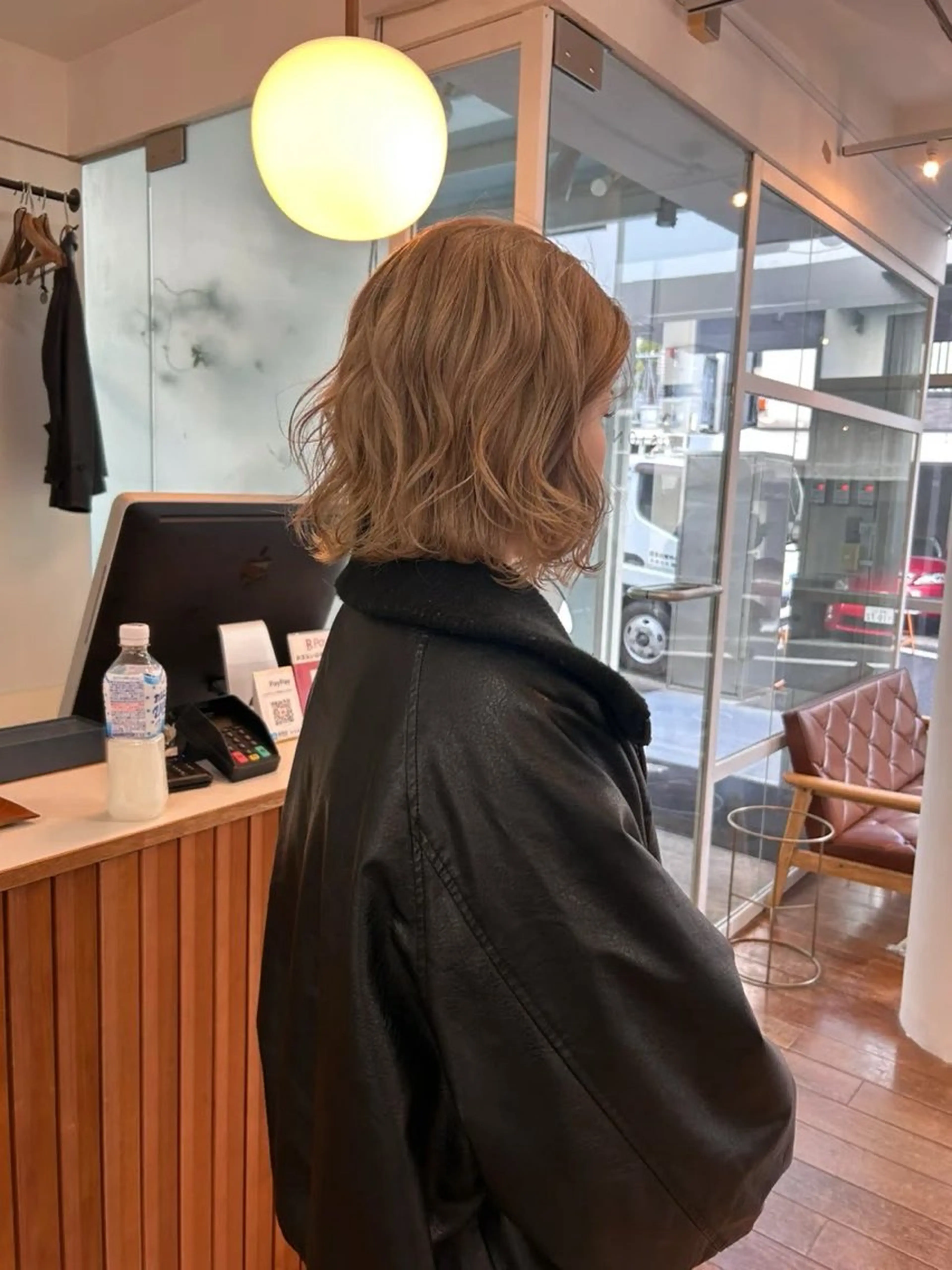 カラー VISION   aoyama所属・かがやしづ ⭐️ブリーチカラーのヘアスタイル