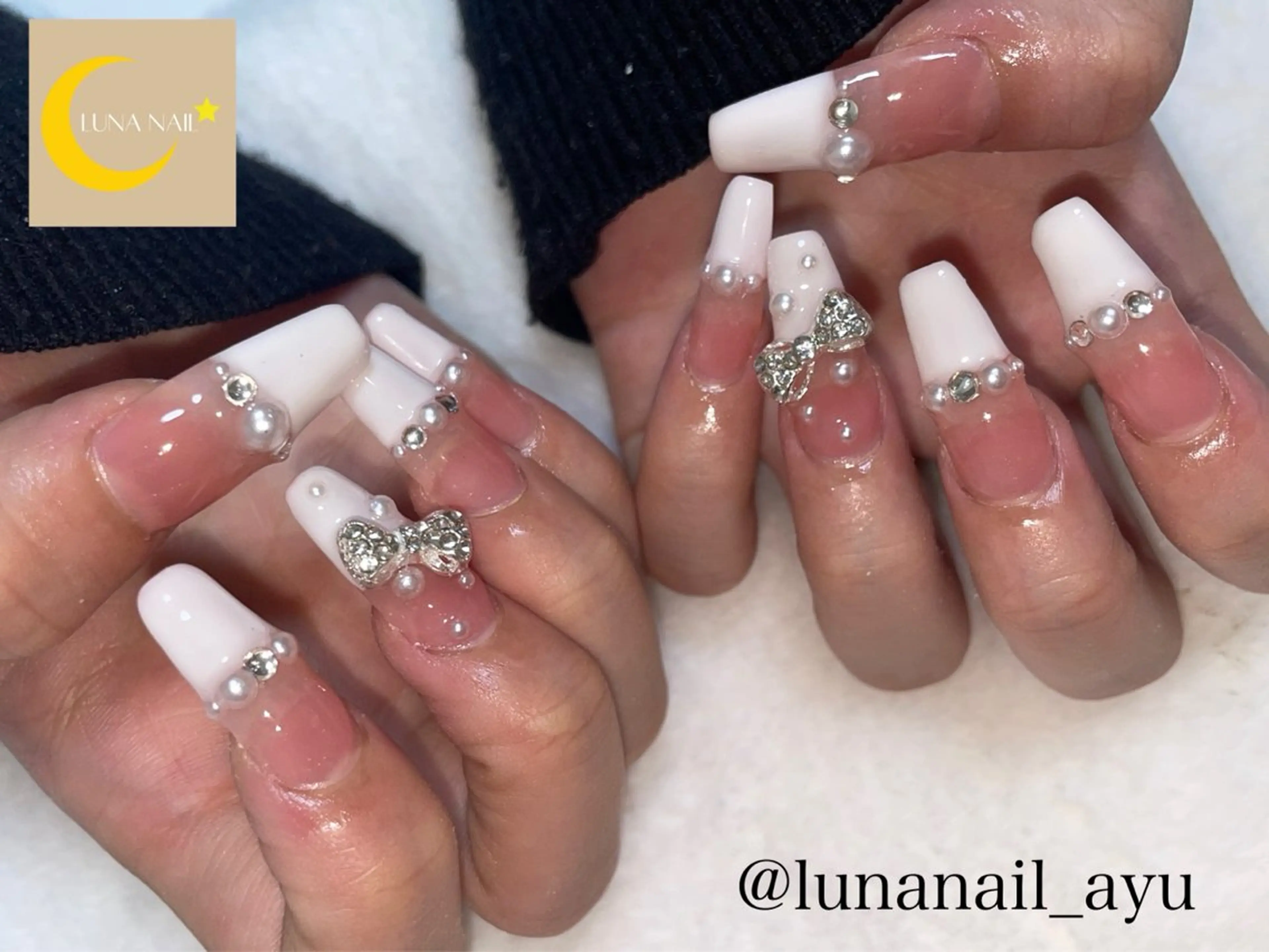 ネイル フレンチネイル リボン スカルプネイル ネイルチップ 🌙LUNA  NAIL⭐️所属・LUNA NAIL ayuのネイルデザイン