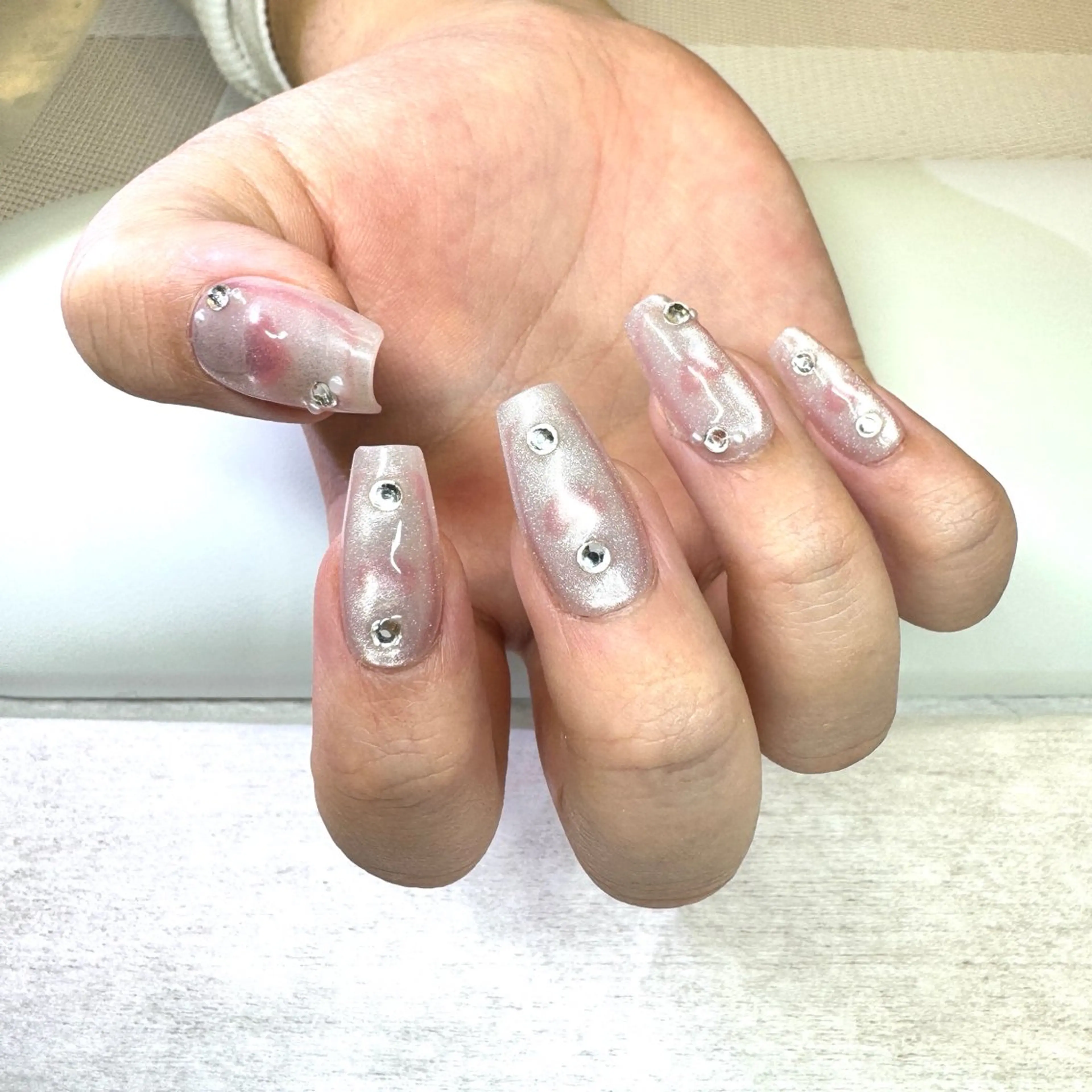 ネイル MoMo Nail所属・MoMo Nail 新大久保のネイルデザイン