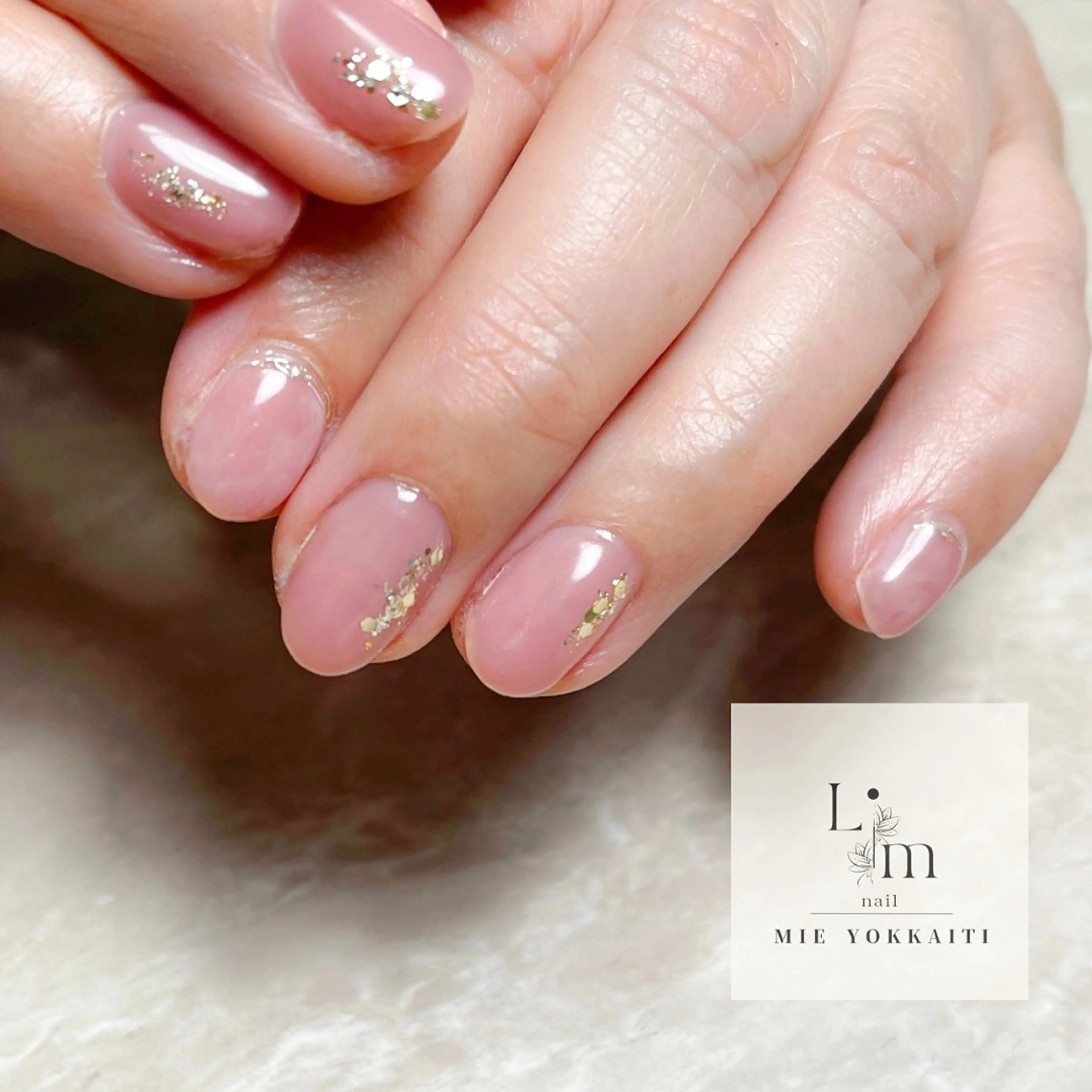 ネイル シンプルネイル Li.m nail リム ネイルのネイルデザイン