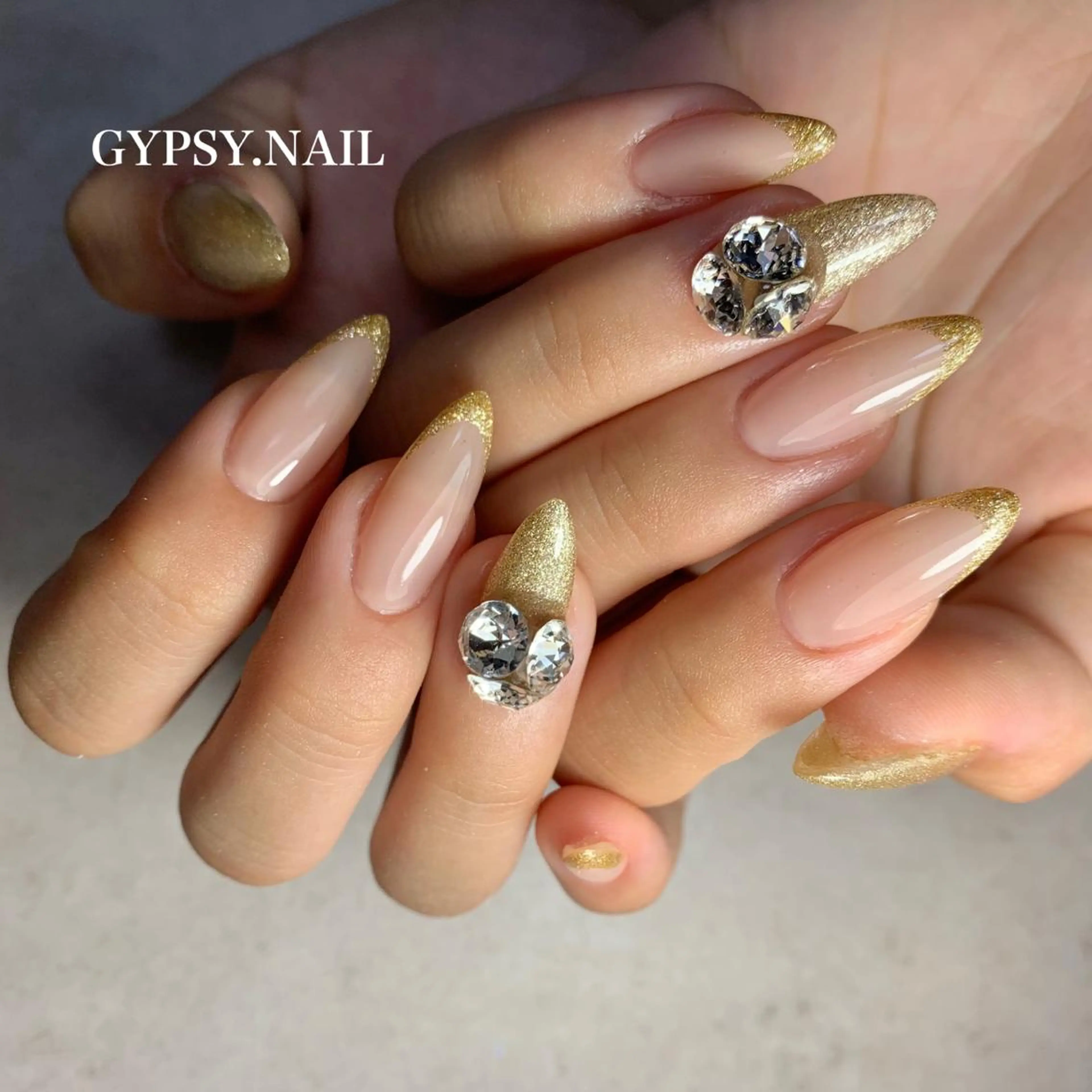 ネイル GYPSY.NAIL所属・GYPSY.NAIL akariのネイルデザイン