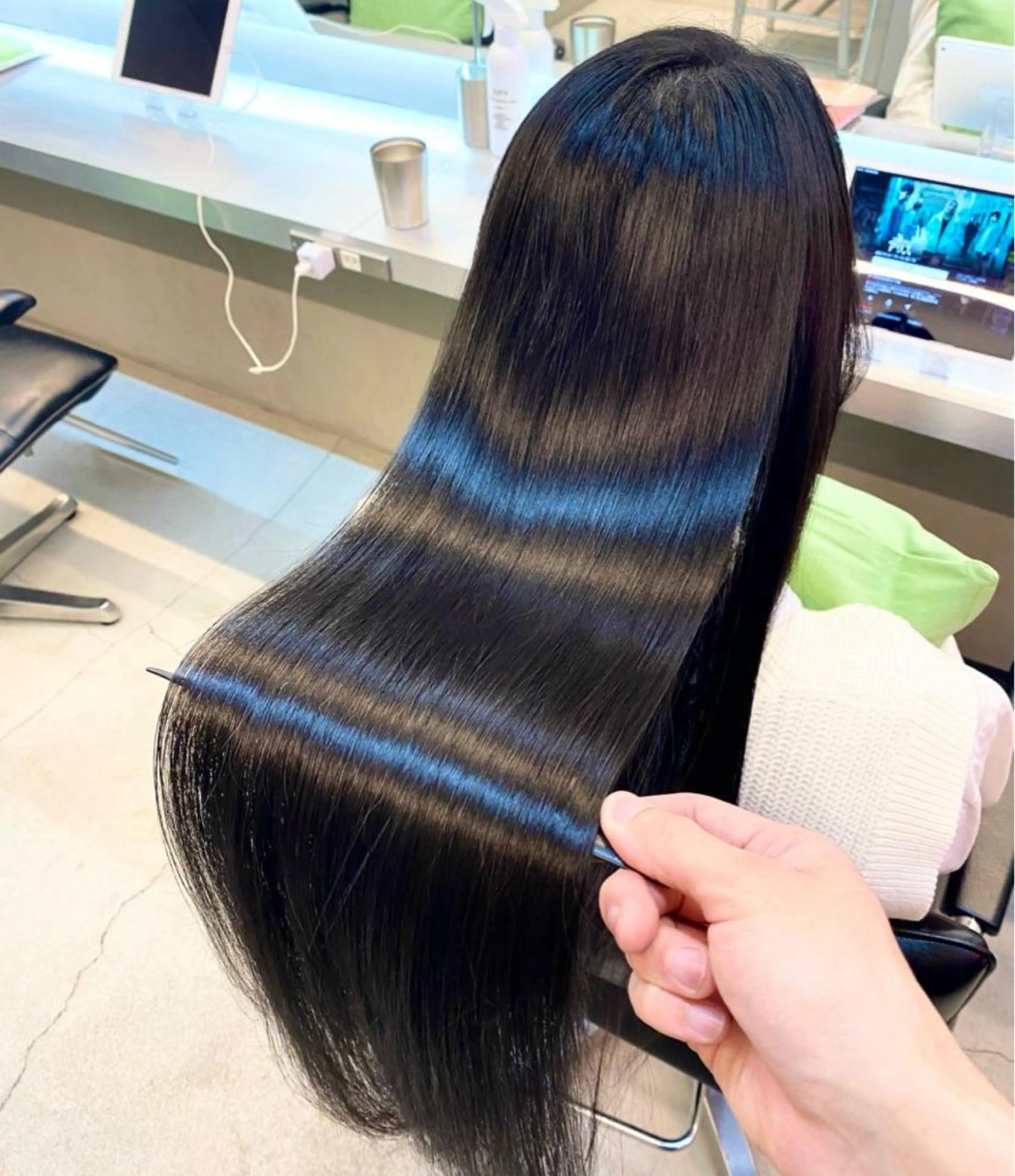 ロング パーマ 伸ばしかけ 縮毛矯正 酸性ストレート ストレートパーマ 縮毛矯正 ✨髪質改善職人✨ デザインカラー/若林のヘアスタイル