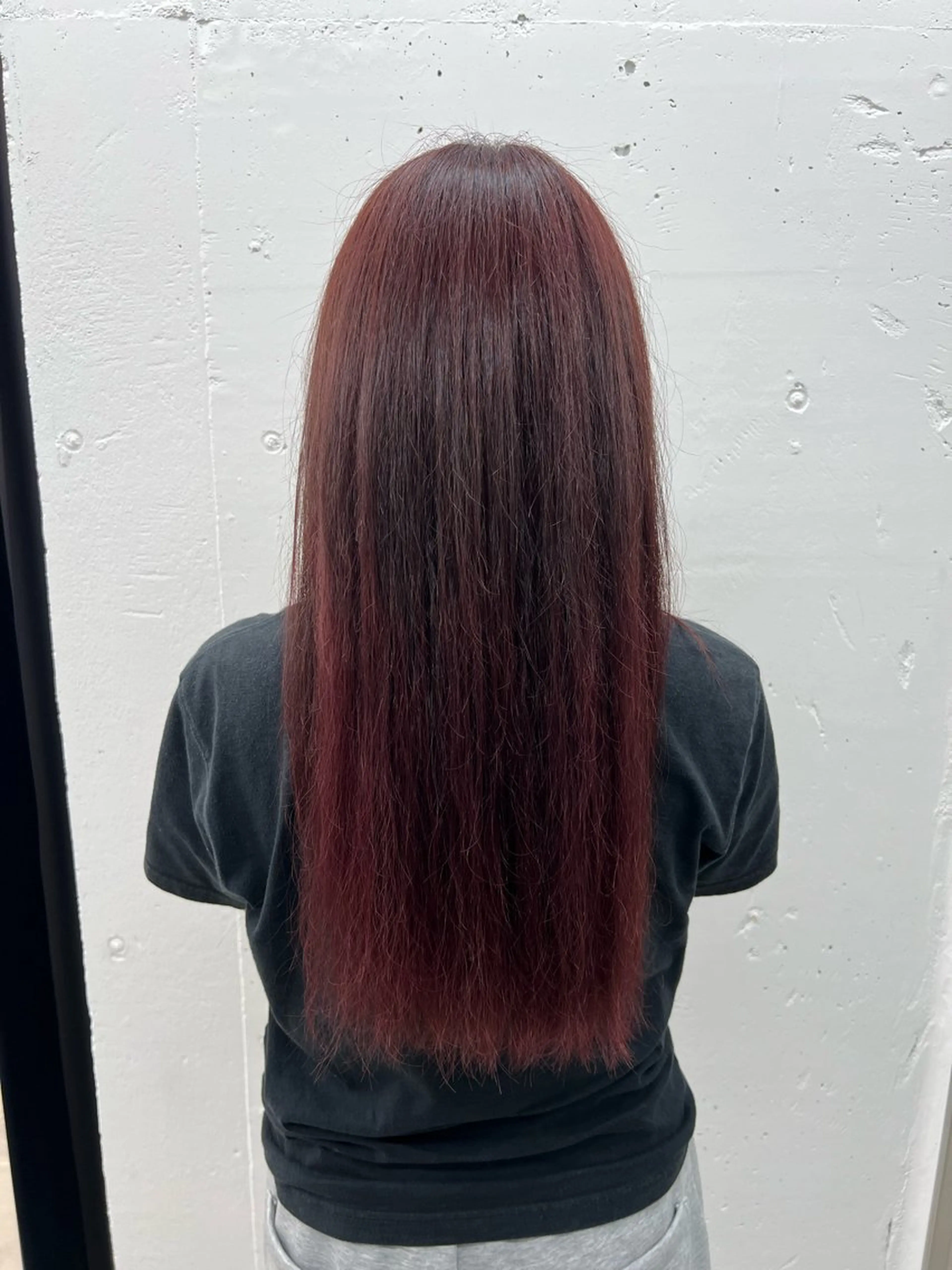 ロング カラー ブリーチ ボルドーカラー 透明感カラー ブリーチなしカラー ロング ヘアカラー あすか JILLSTUDIOのヘアスタイル