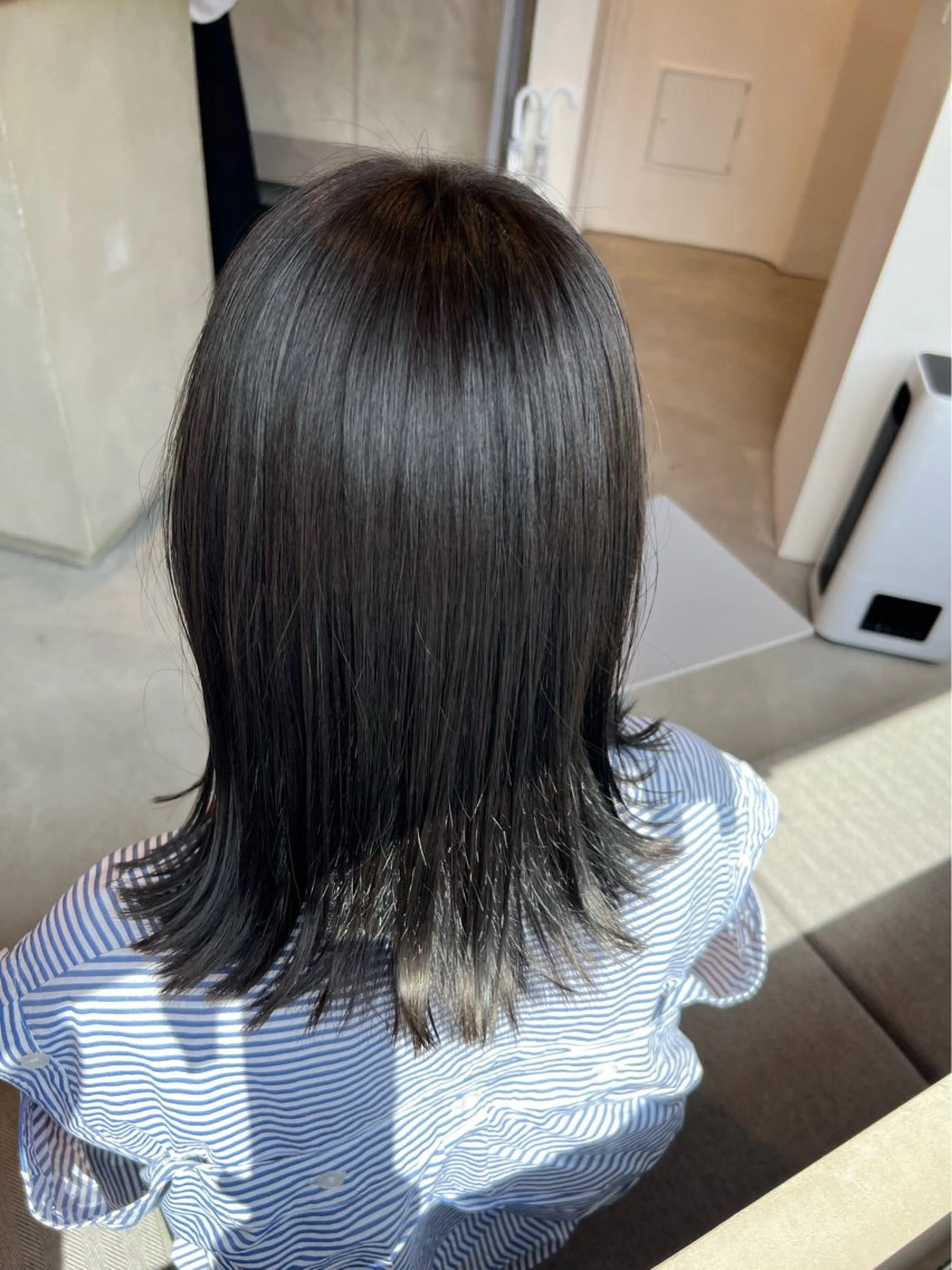 セミロング カラー カット ヘアカラー トリートメント 🌐👽フクイ キララ🌎💎のヘアスタイル