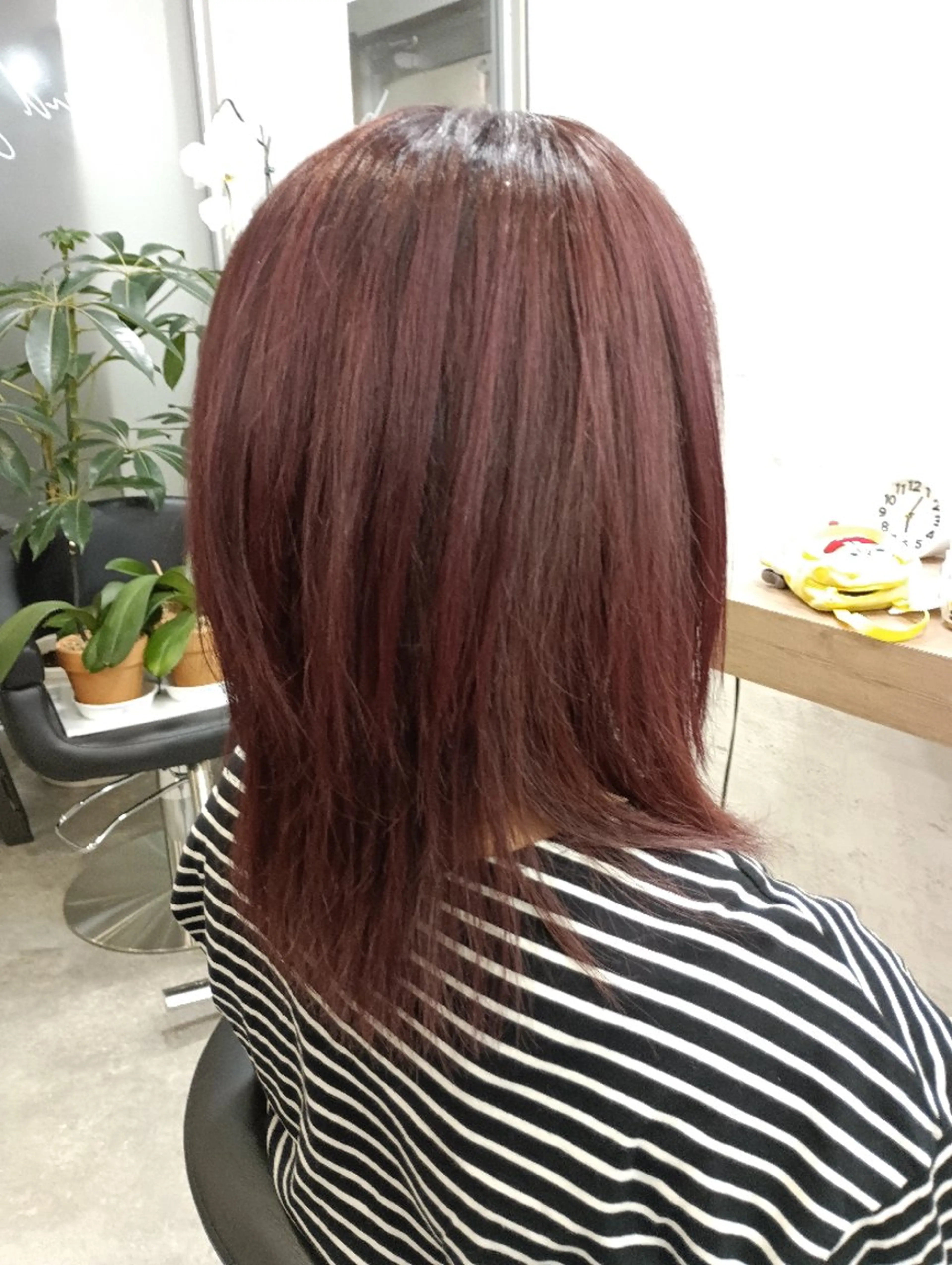 セミロング カット ヘアカラー and g.所属・下釜 みゆきのヘアスタイル