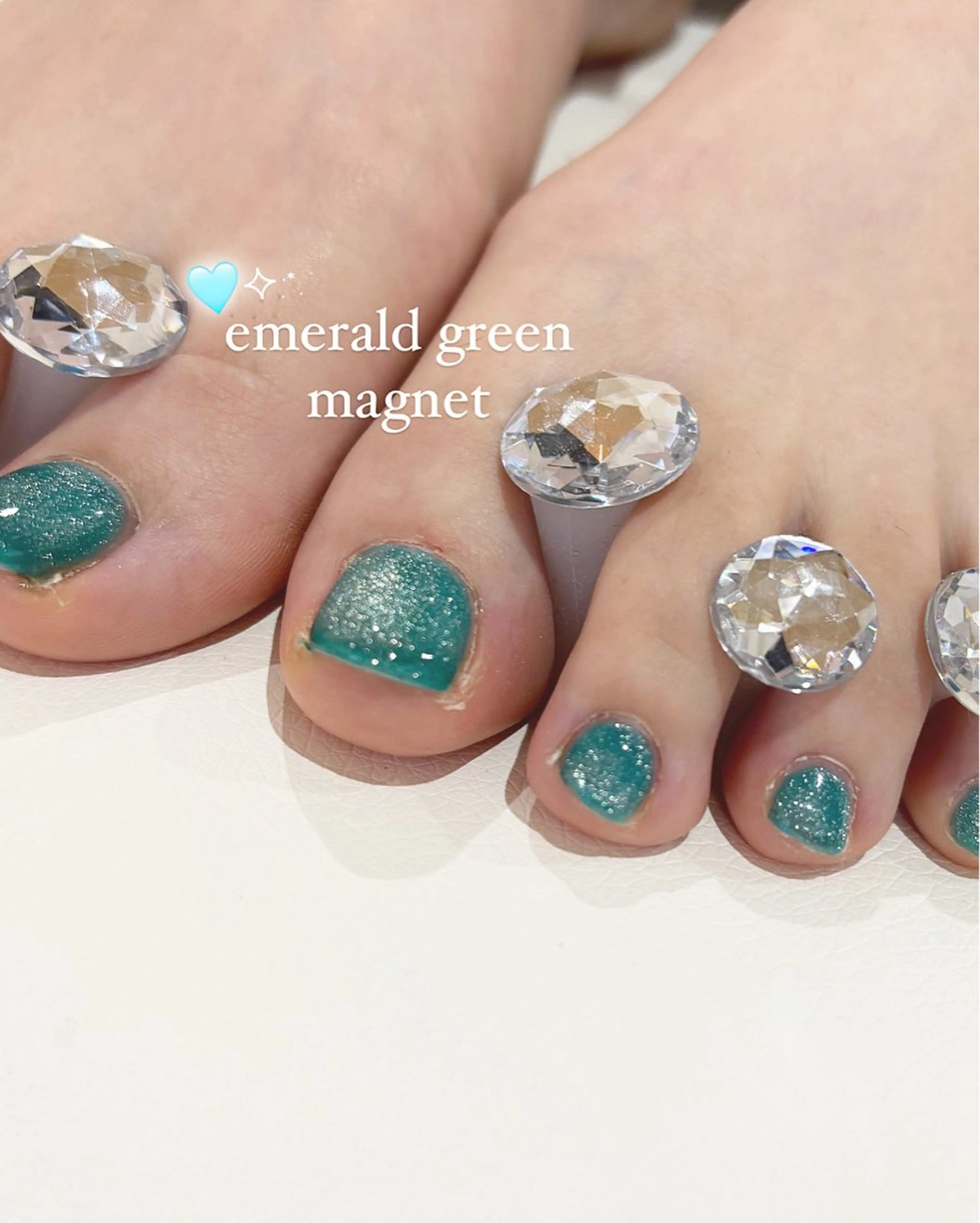 ネイル フットネイル キラキラネイル フットネイル beautiful meみくのネイルデザイン