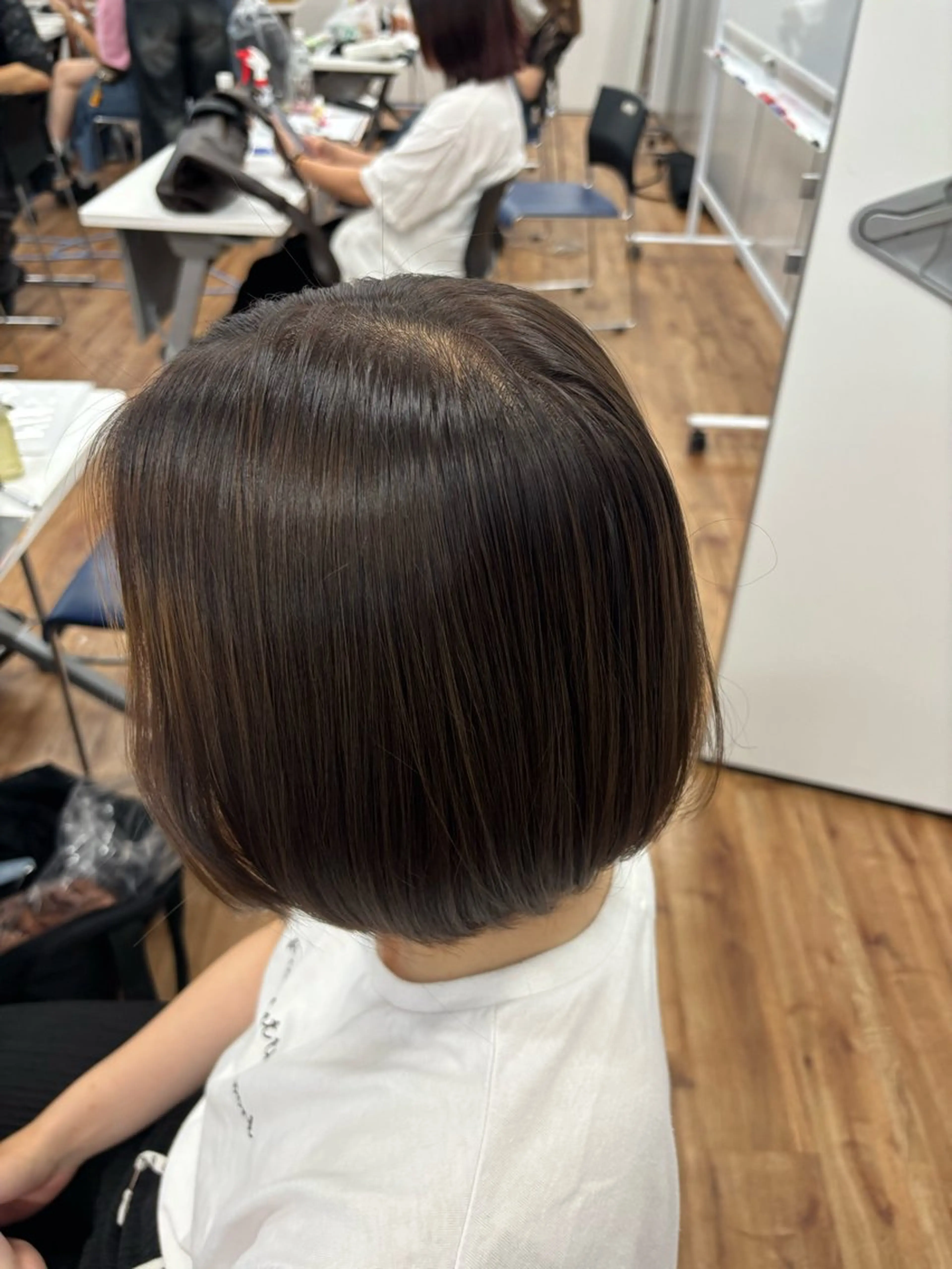 ショート ボブ カット ヘアカラー トリートメント 🧸京橋Wカラー ほそいけいこ🧸のヘアスタイル