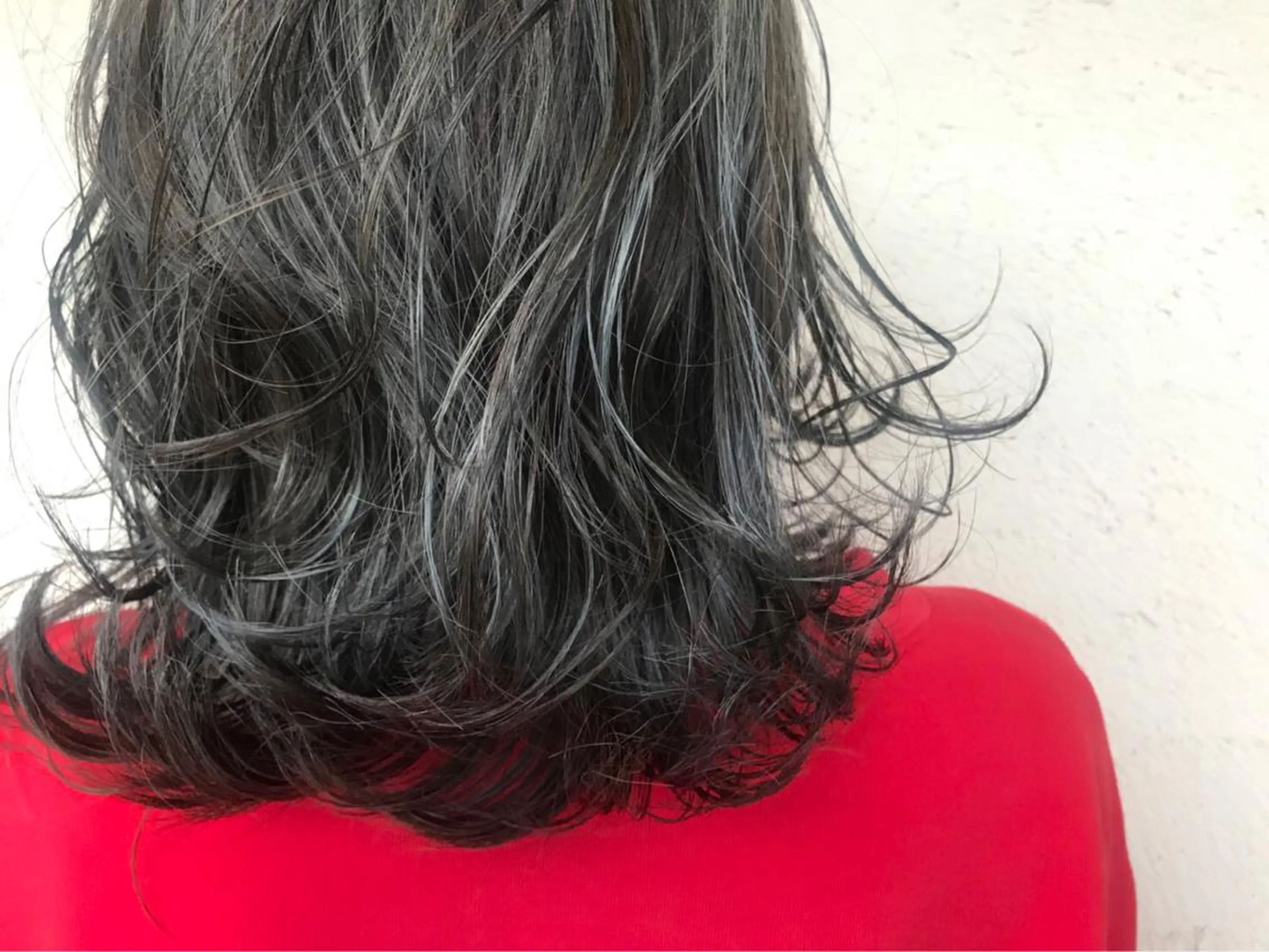 ミディアム カラー ハイライトカラー ハイライト ヘアカラー トリートメント ヘアセット 艶髪育成サロン 京橋　shinのヘアスタイル