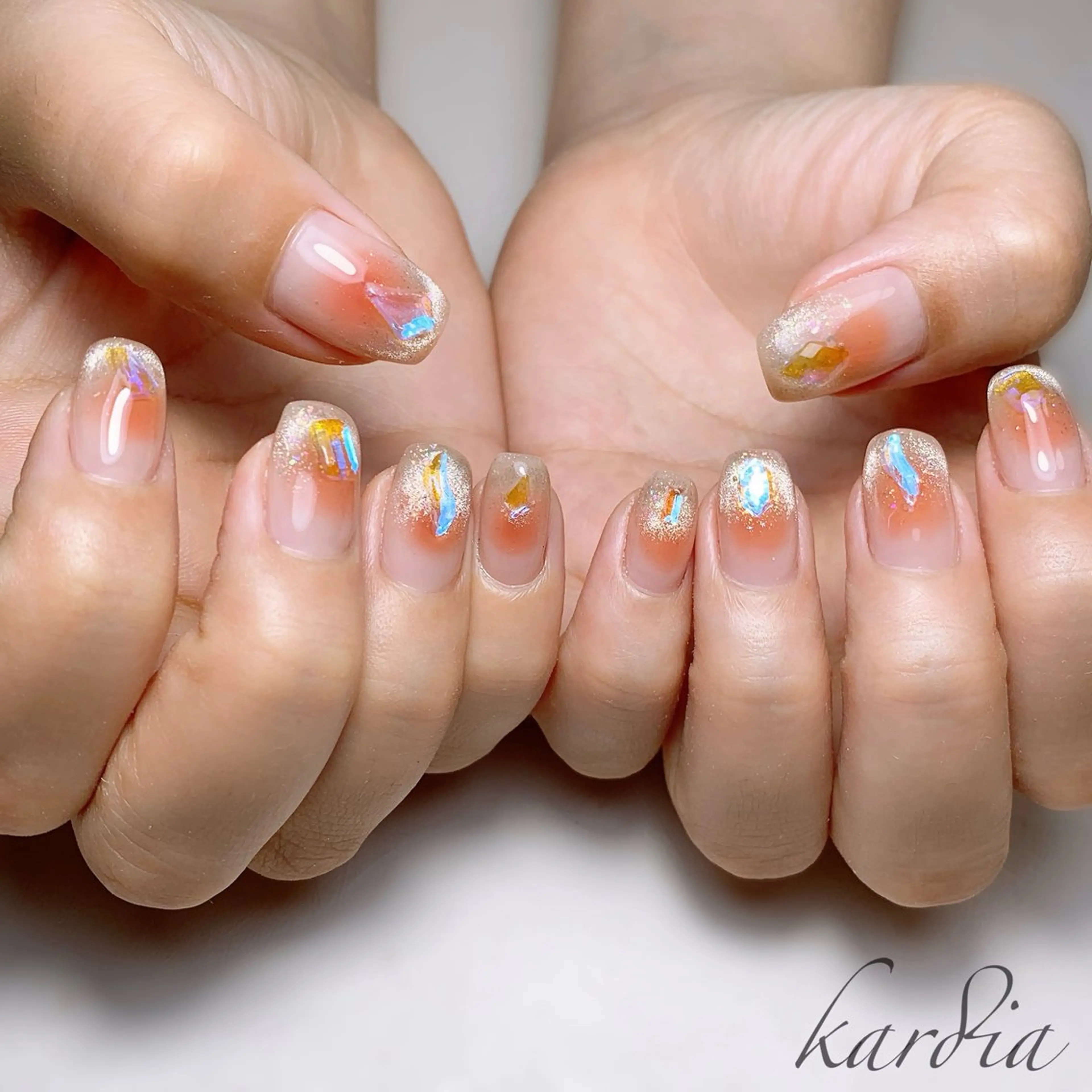 ネイル ハンドネイル καρδιά -ｶﾙﾃﾞｨｱ-のネイルデザイン