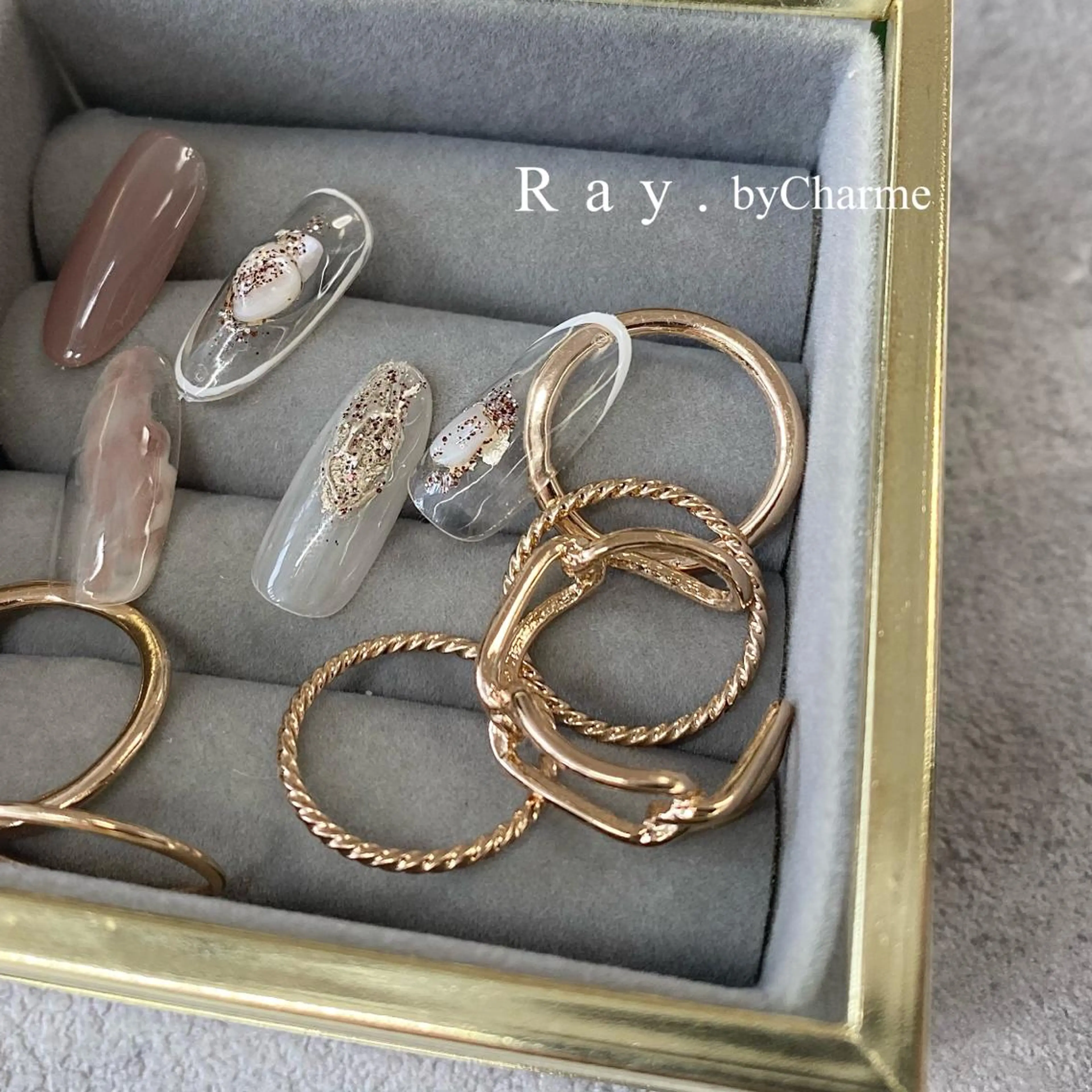 ネイル Ray. ／綺麗目ニュアンスのネイルデザイン