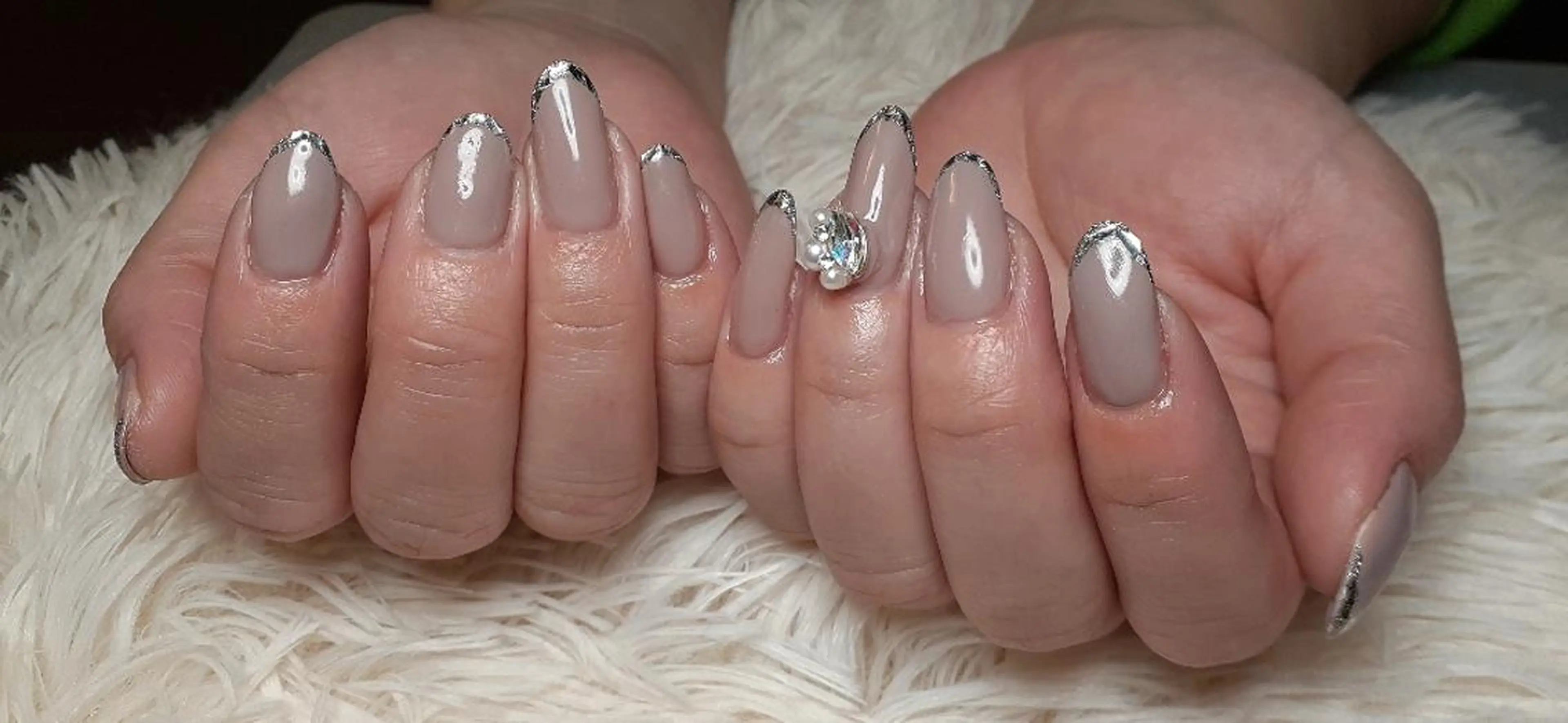 ネイル 大島 さやかのネイルデザイン