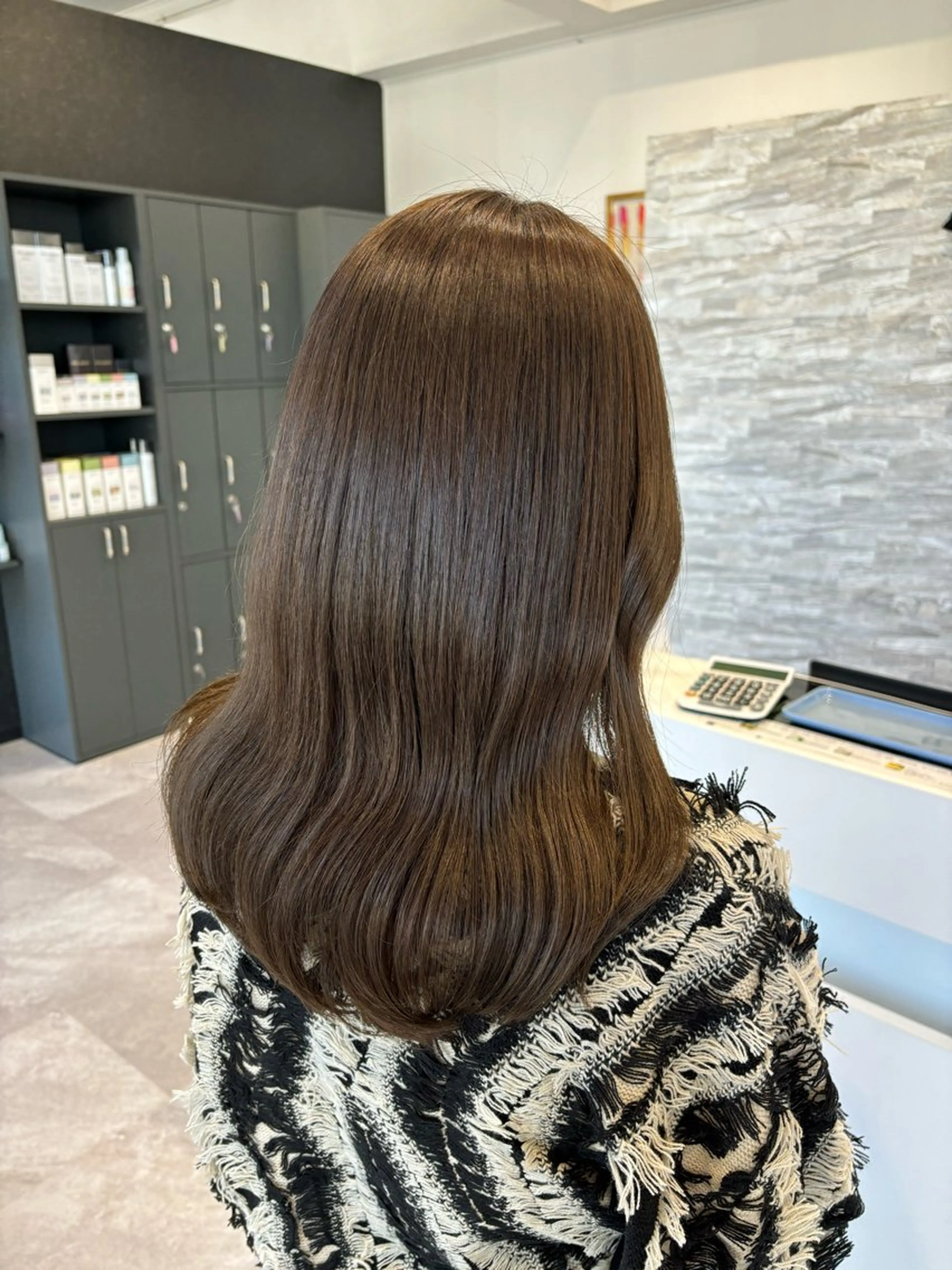 セミロング 韓国風ヘア カット ヘアカラー トリートメント JILL    hair所属・maki💖 暖色カラーのヘアスタイル