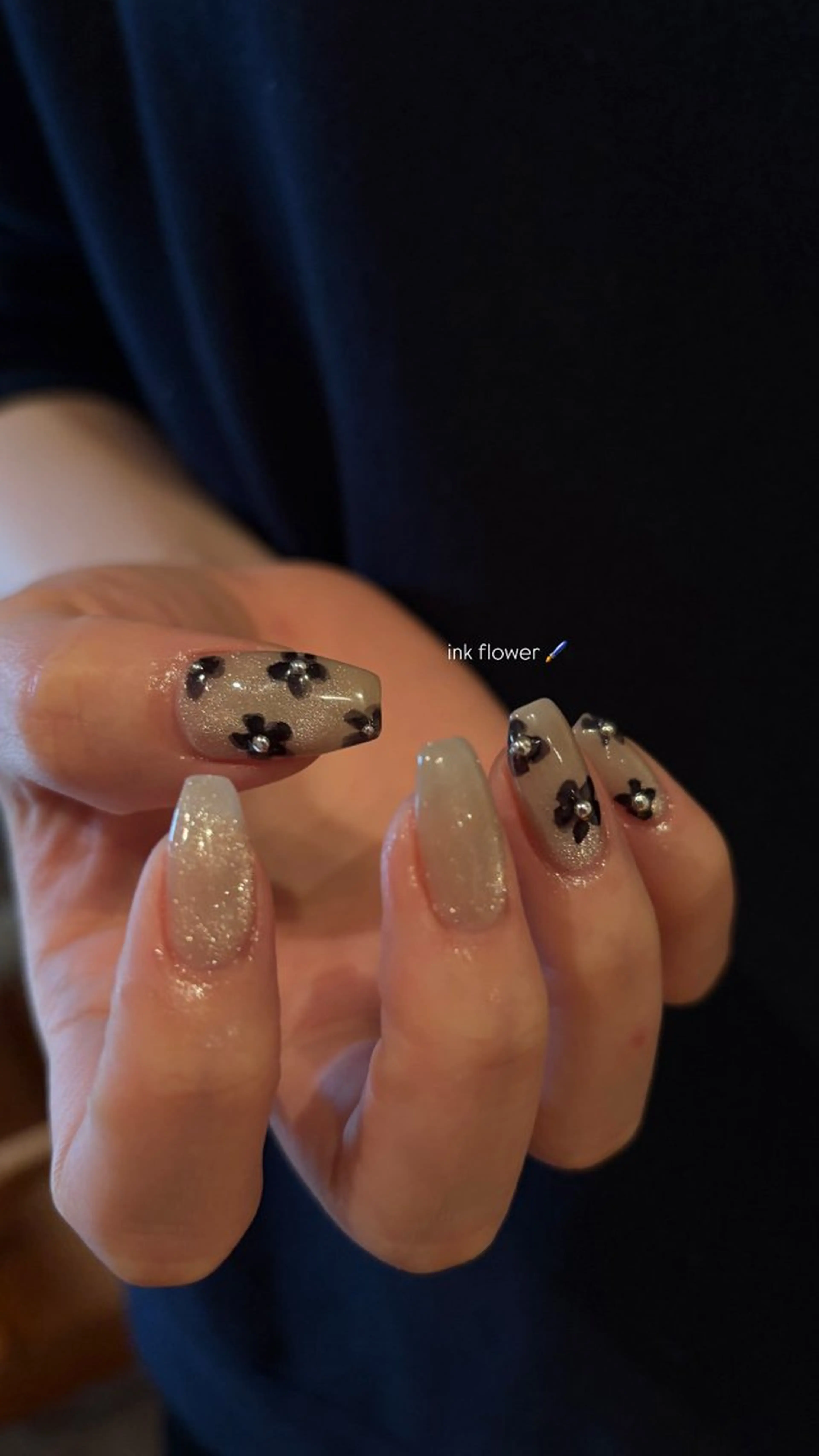 ネイル フラワーネイル ニュアンスネイル private nailsalon Fofo所属・Fofo フォフォのネイルデザイン