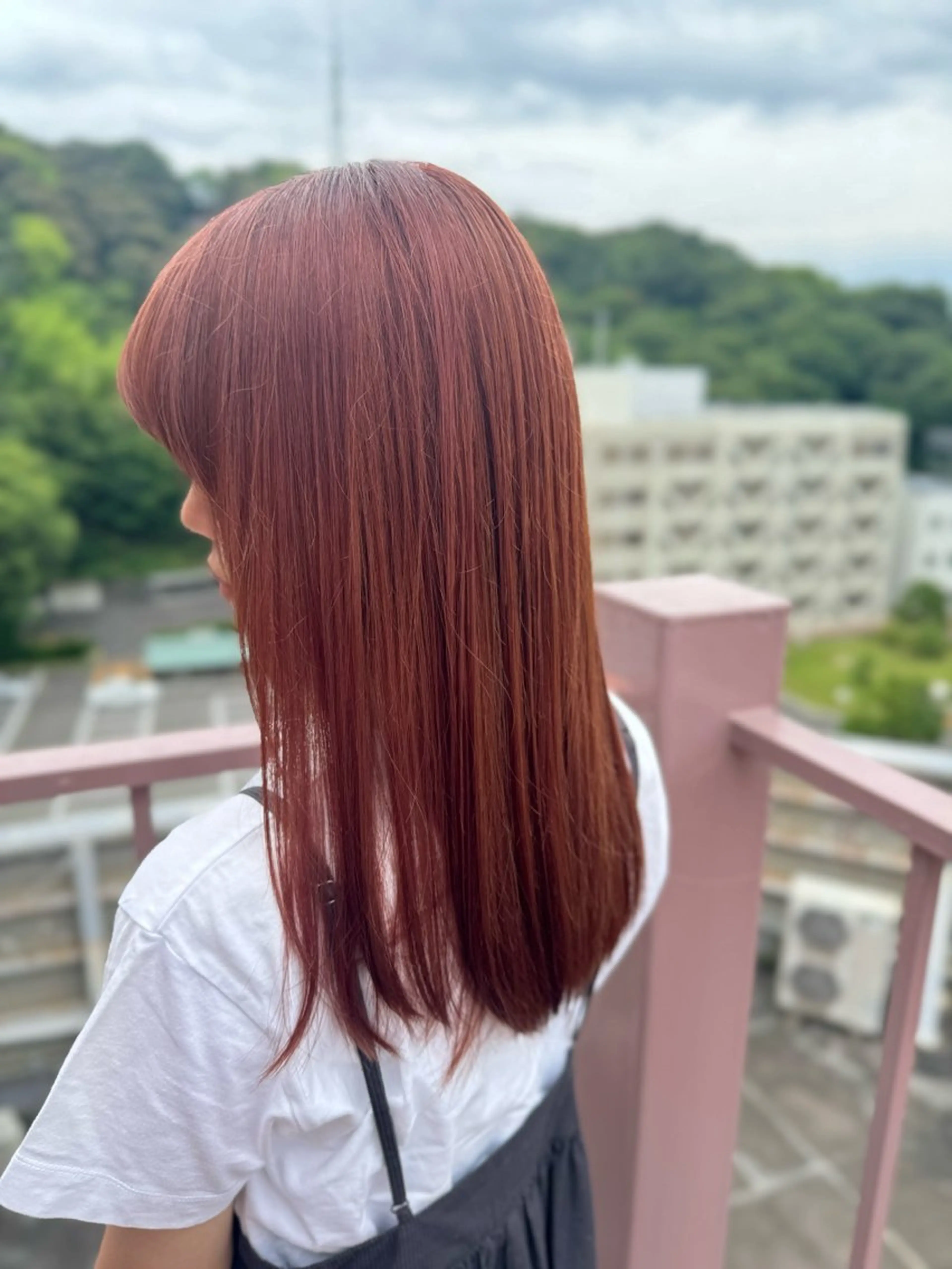 セミロング カラー オレンジ ピンクカラー ヘアカラー Viage （ビアージュ）のヘアスタイル