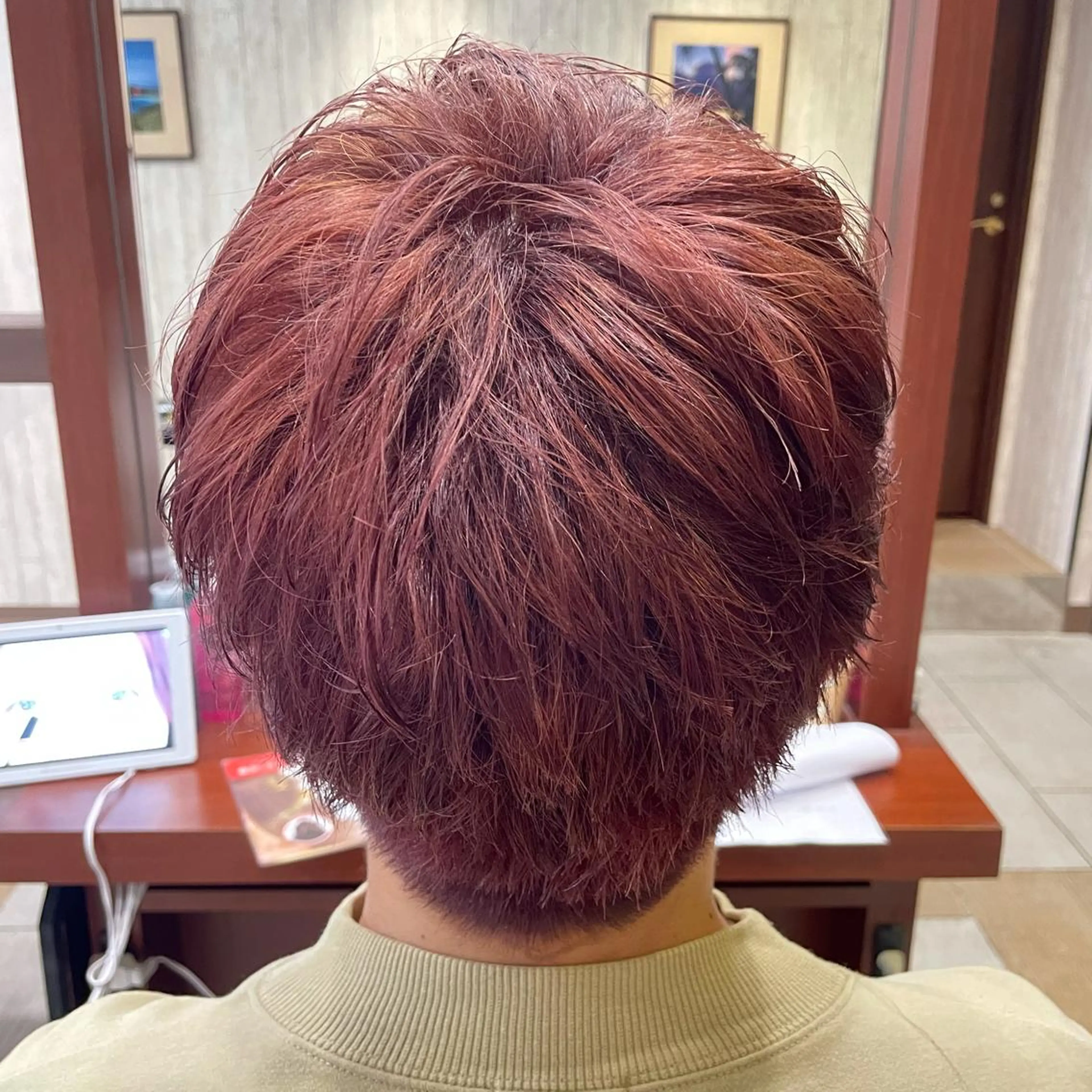ショート カラー メンズ ヘアカラー トリートメント ツイスパ/メンズ特化 🦋𝑺𝑶𝑵𝑬の眉毛・アイブロウイメージ