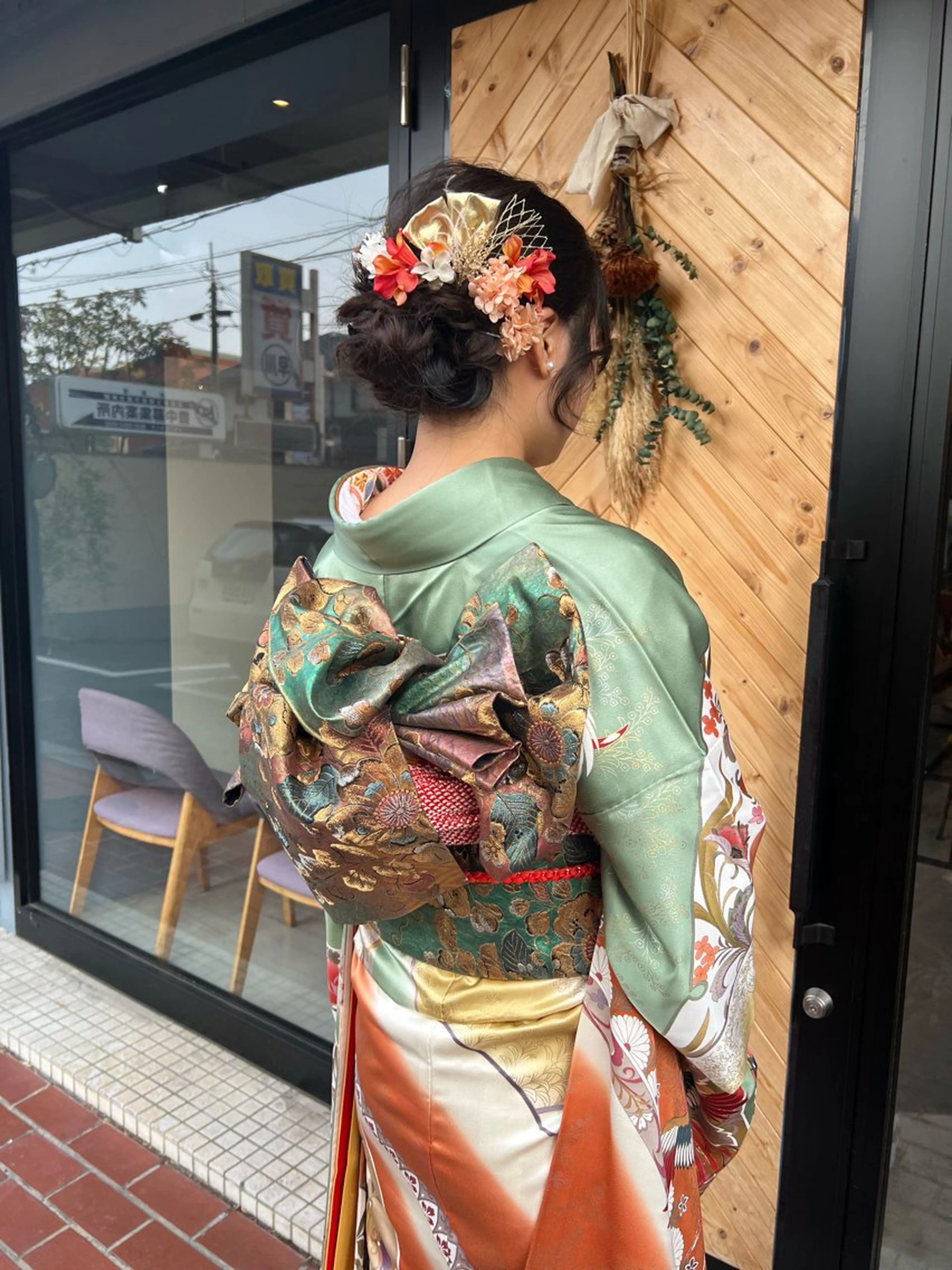 ヘアアレンジ 成人式 豊中駅2分 lilyのヘアスタイル