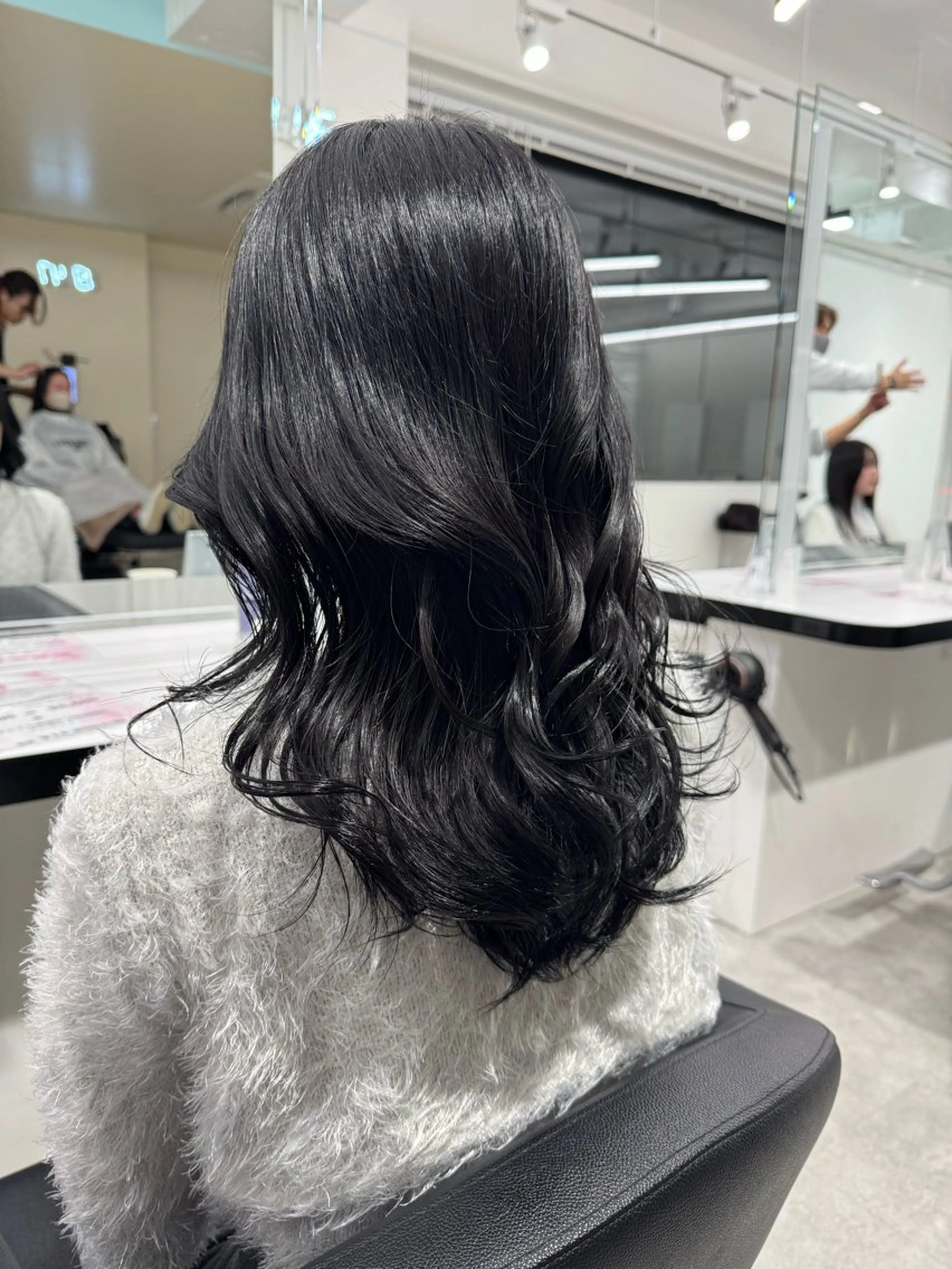 セミロング カット ヘアカラー トリートメント ⛄️レイヤー⛄透明感 ⛄️kyotaroのヘアスタイル