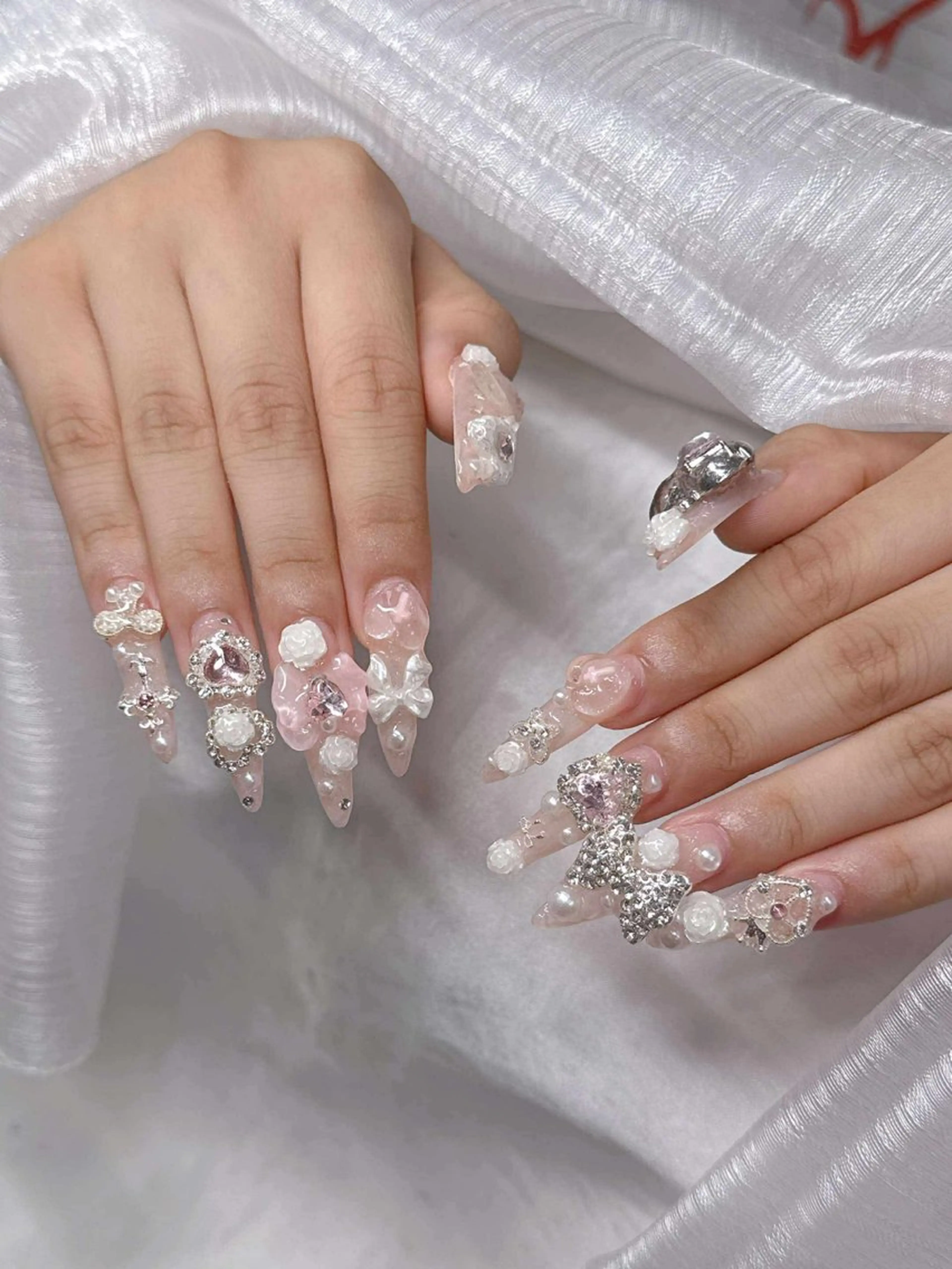 ネイル ハンドネイル Lee Nailsのネイルデザイン