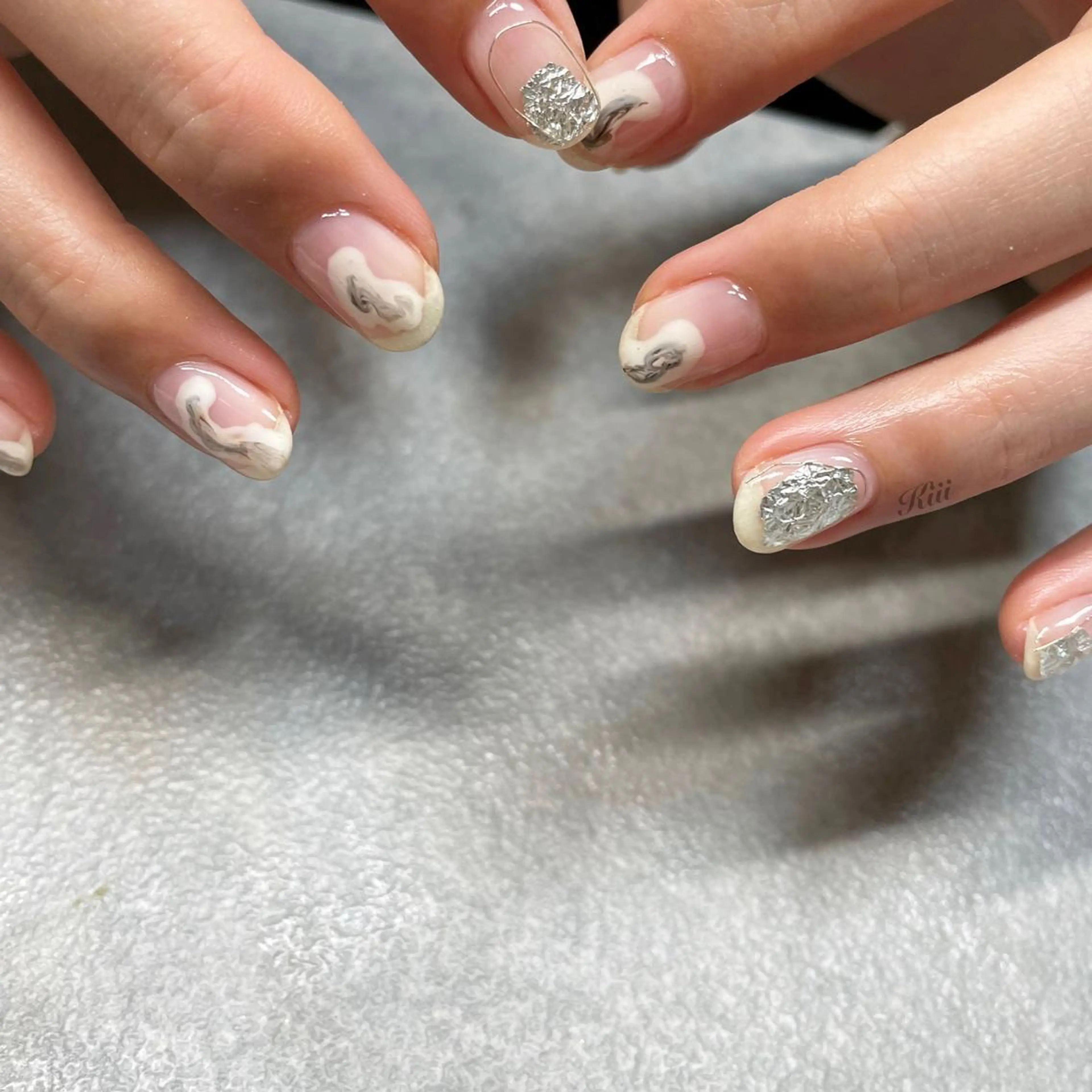 ネイル kiii.__ ✴︎*のネイルデザイン