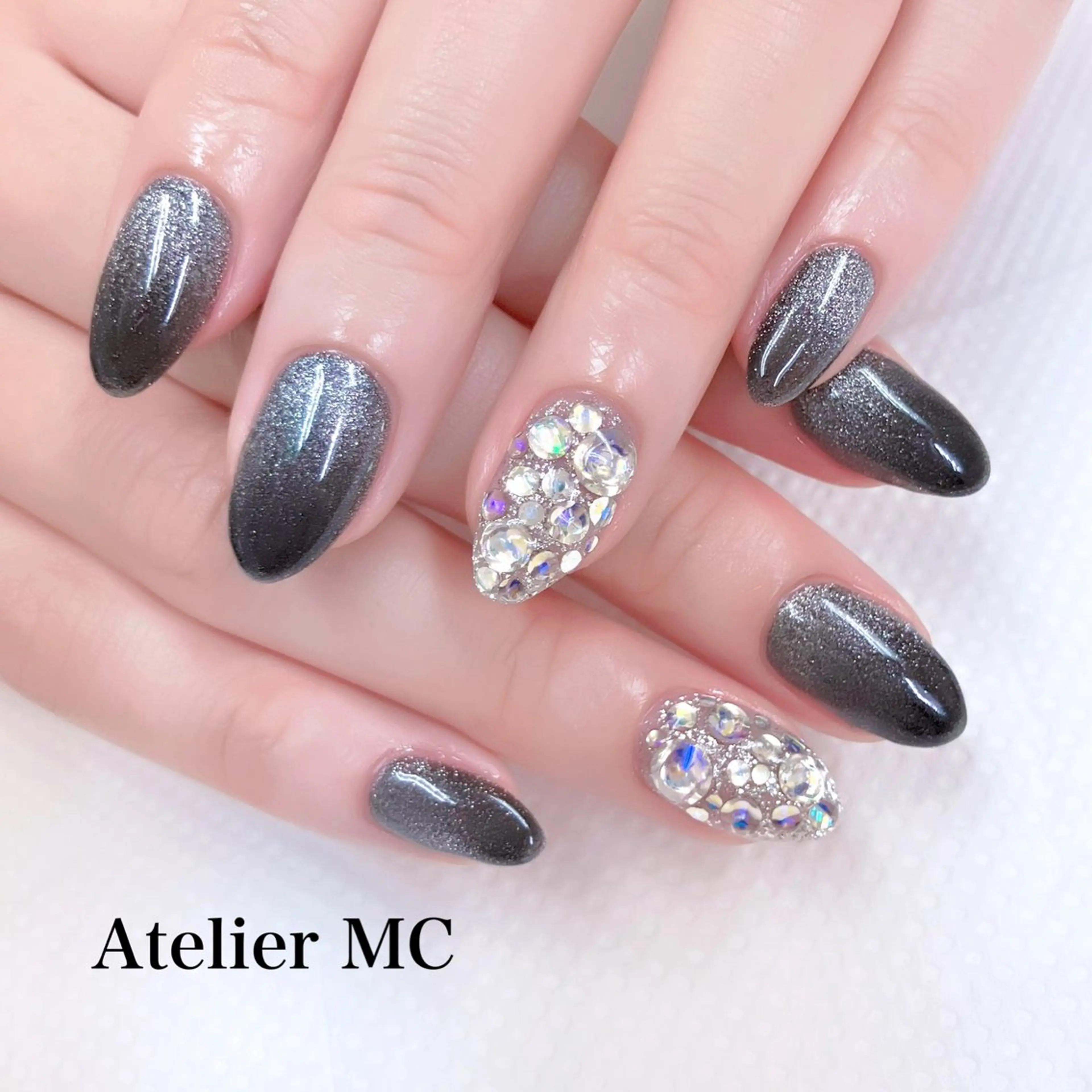 ネイル ハンドネイル アトリエ エムシー 【新富町・東銀座】のネイルデザイン