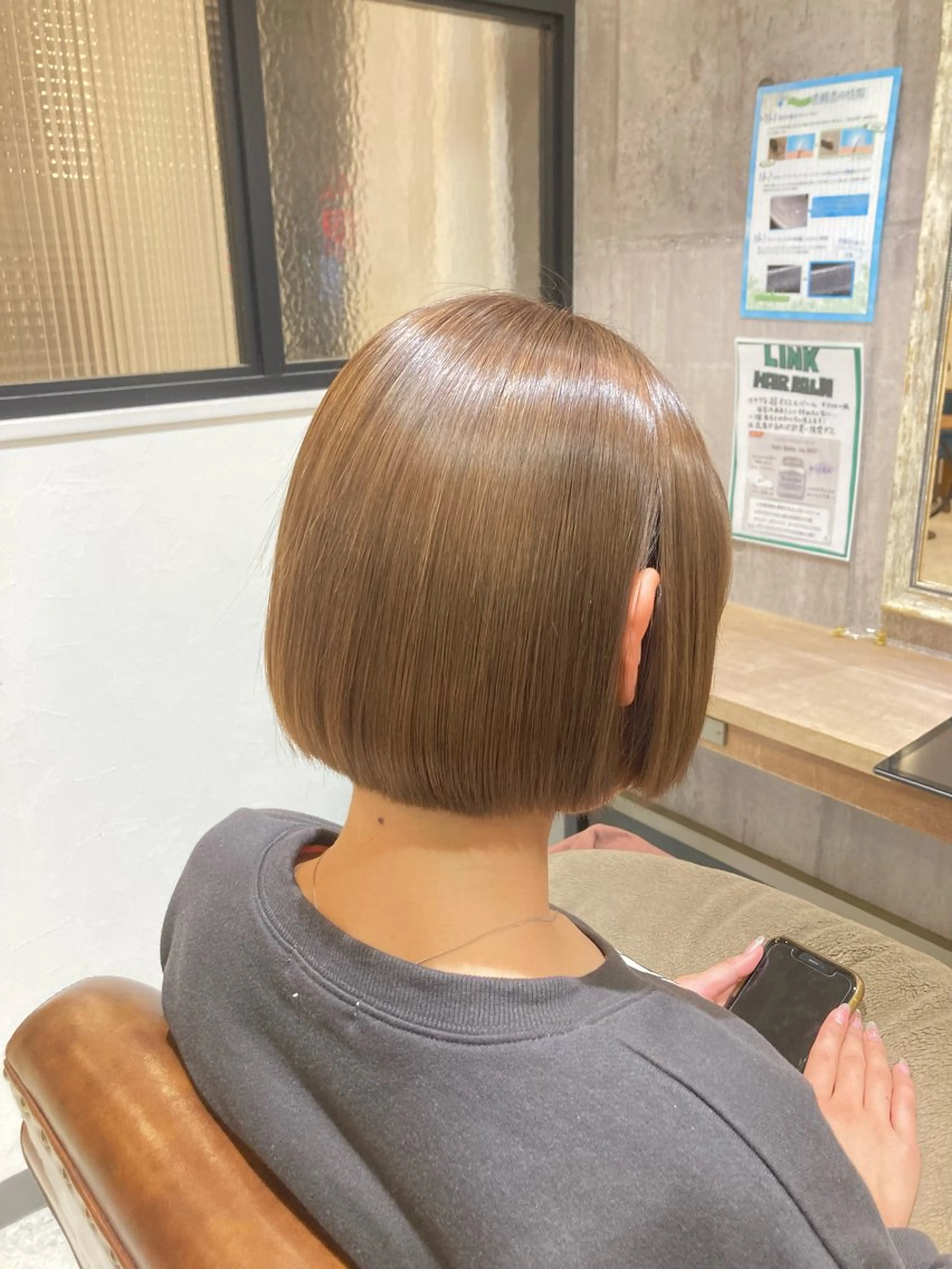 カラー ベージュカラー HairSalon Productions所属・ハマノ ミユのヘアスタイル