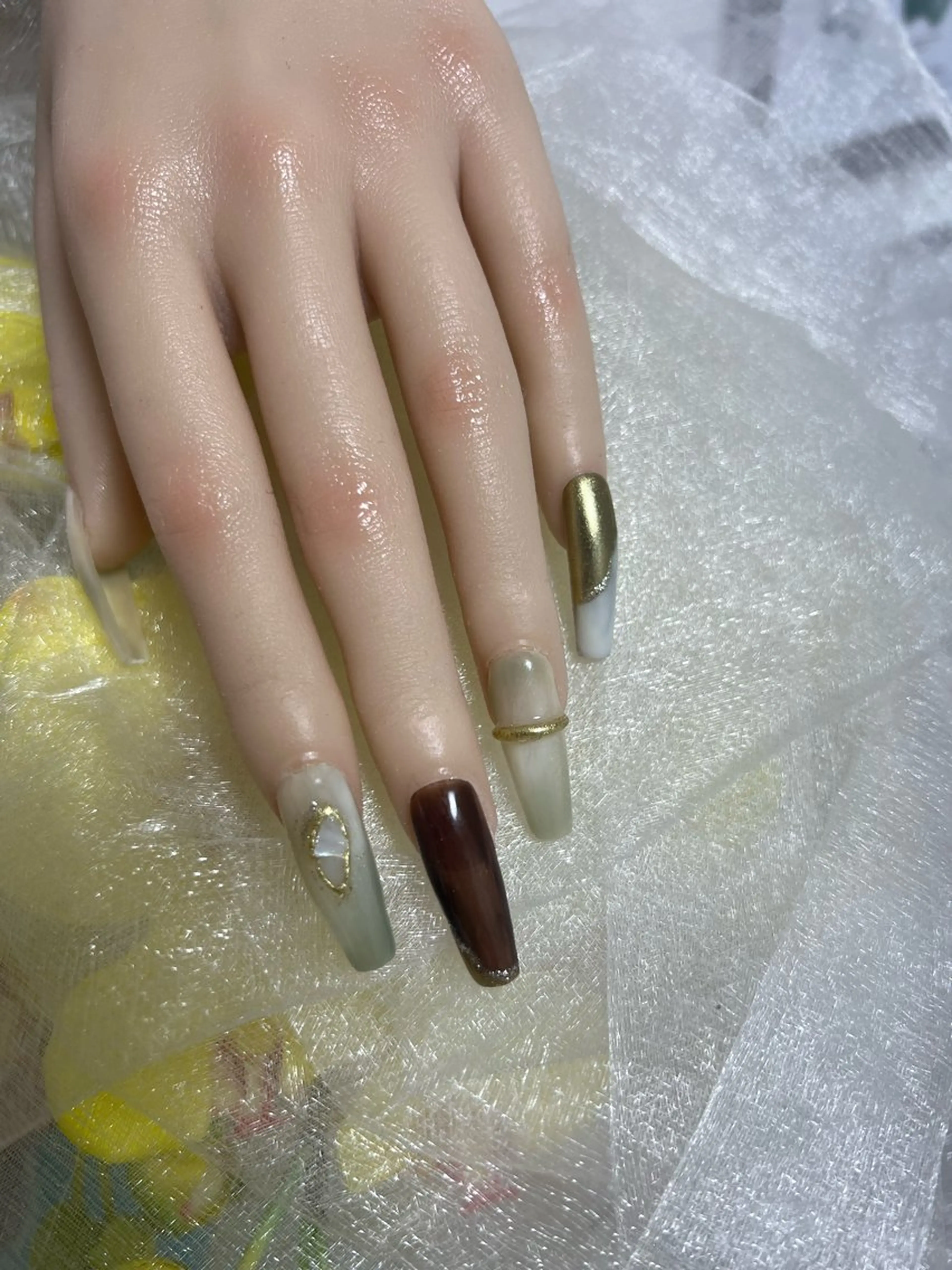 ネイル ^MEOW^ salonのネイルデザイン