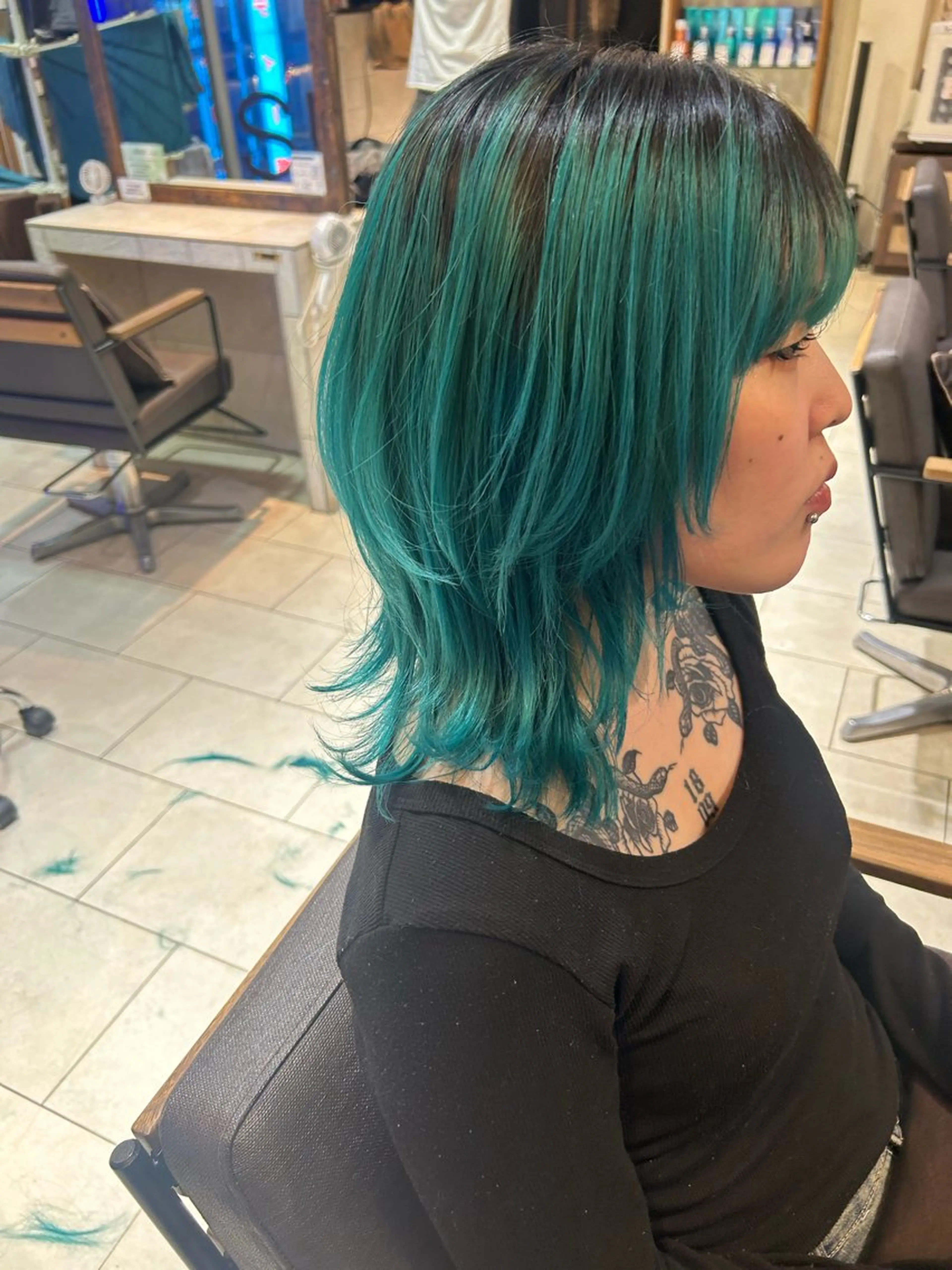 ミディアム ミディアムレイヤー ボブ レイヤーカット おおがくみゆ🦙🍊 ⭐️池袋のヘアスタイル