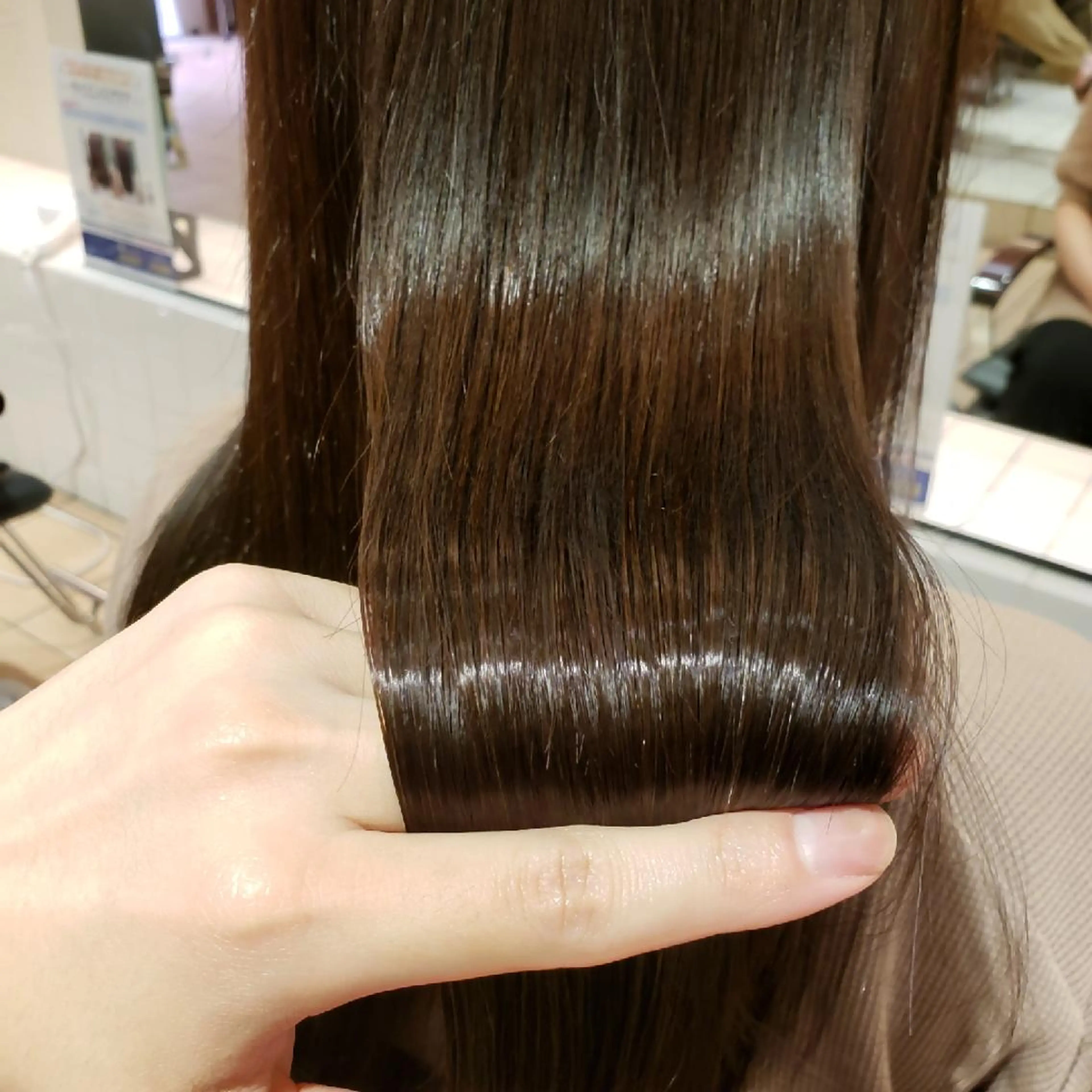 ロング カラー イルミナカラー 髪質改善 トリートメント 【髪質改善美容師】t occa茨木篠原健太のヘアスタイル