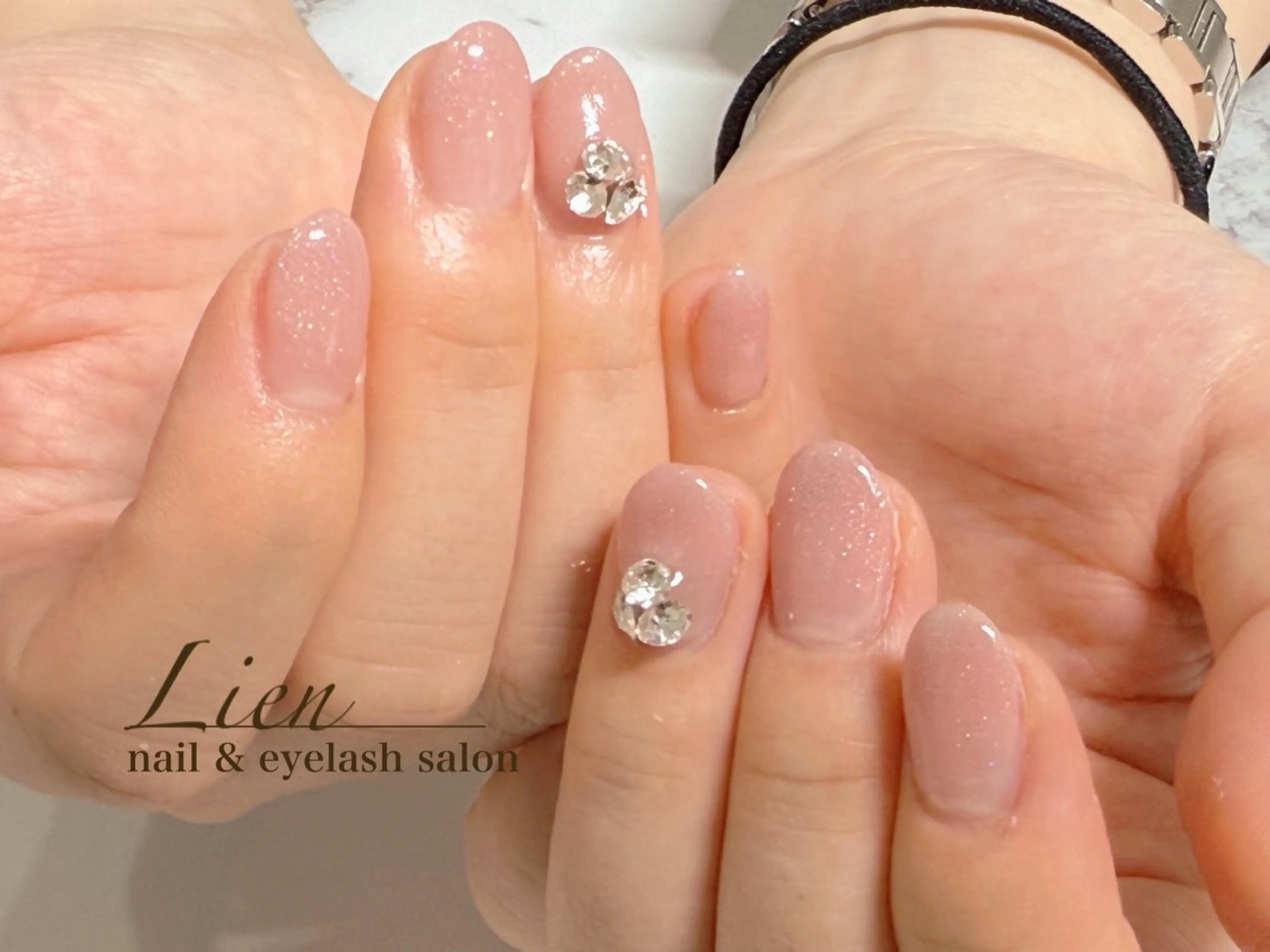 ネイル 長さ出し フットネイル フレンチネイル ジェルネイル ガラスフレンチ ハンドネイル Lien(リアン) 銀座駅6分のネイルデザイン