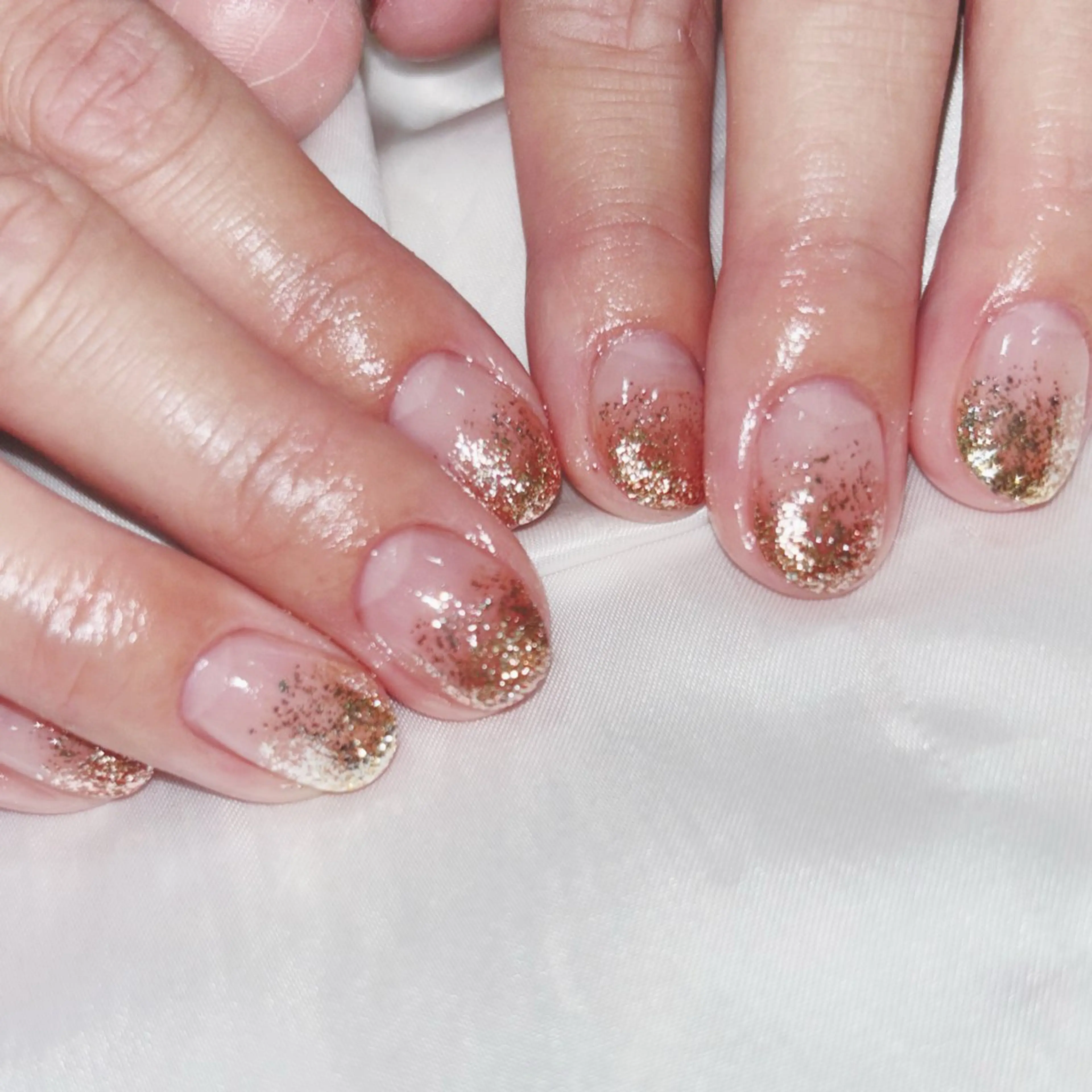 ネイル クリアネイル グラデーション ラメ(グリッター) Ray nail   WAKA️🫧のネイルデザイン