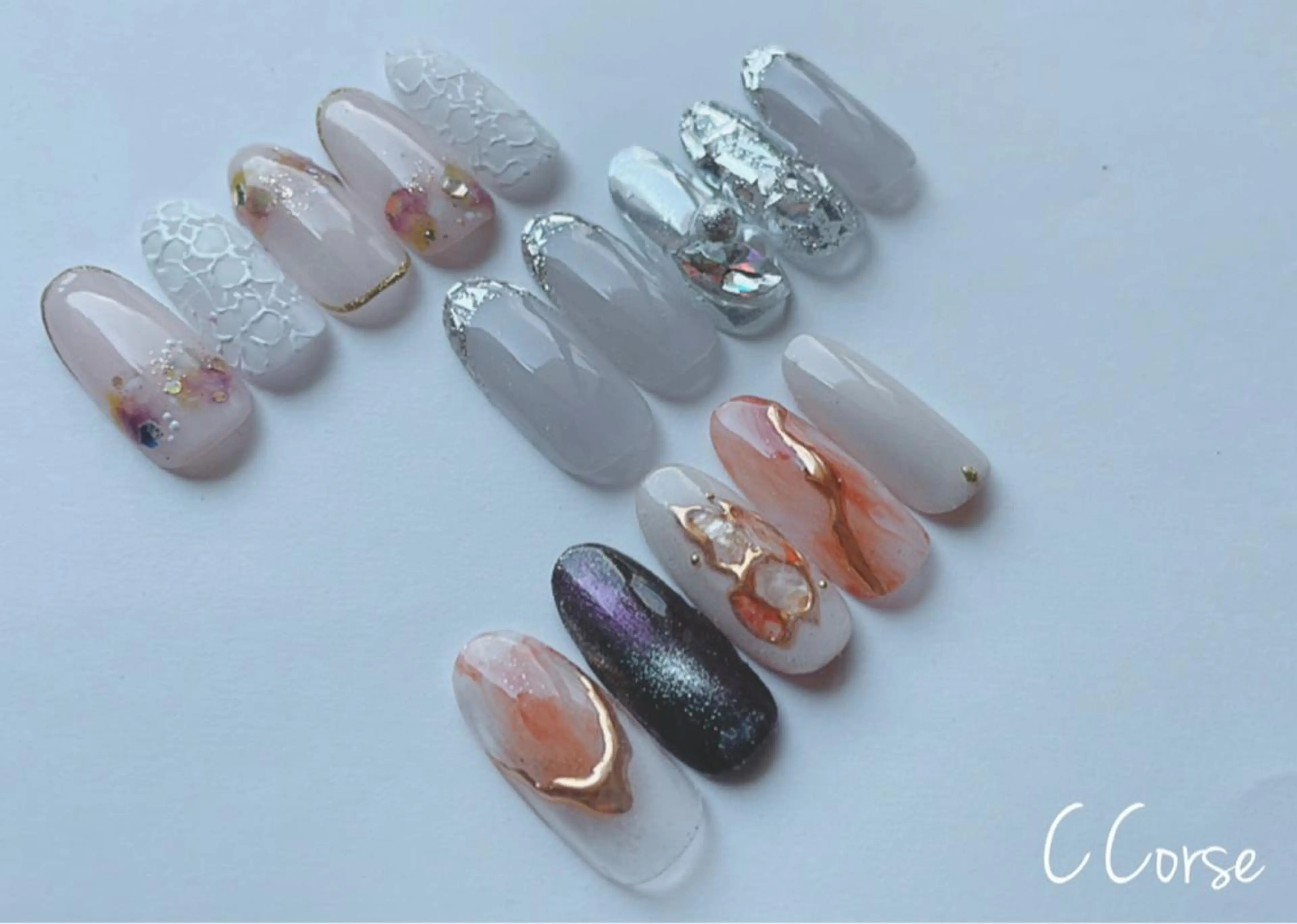 ネイル アニマル柄 フラワーネイル フレンチネイル ガラスフレンチ グラデーション 凛 リンのネイルデザイン