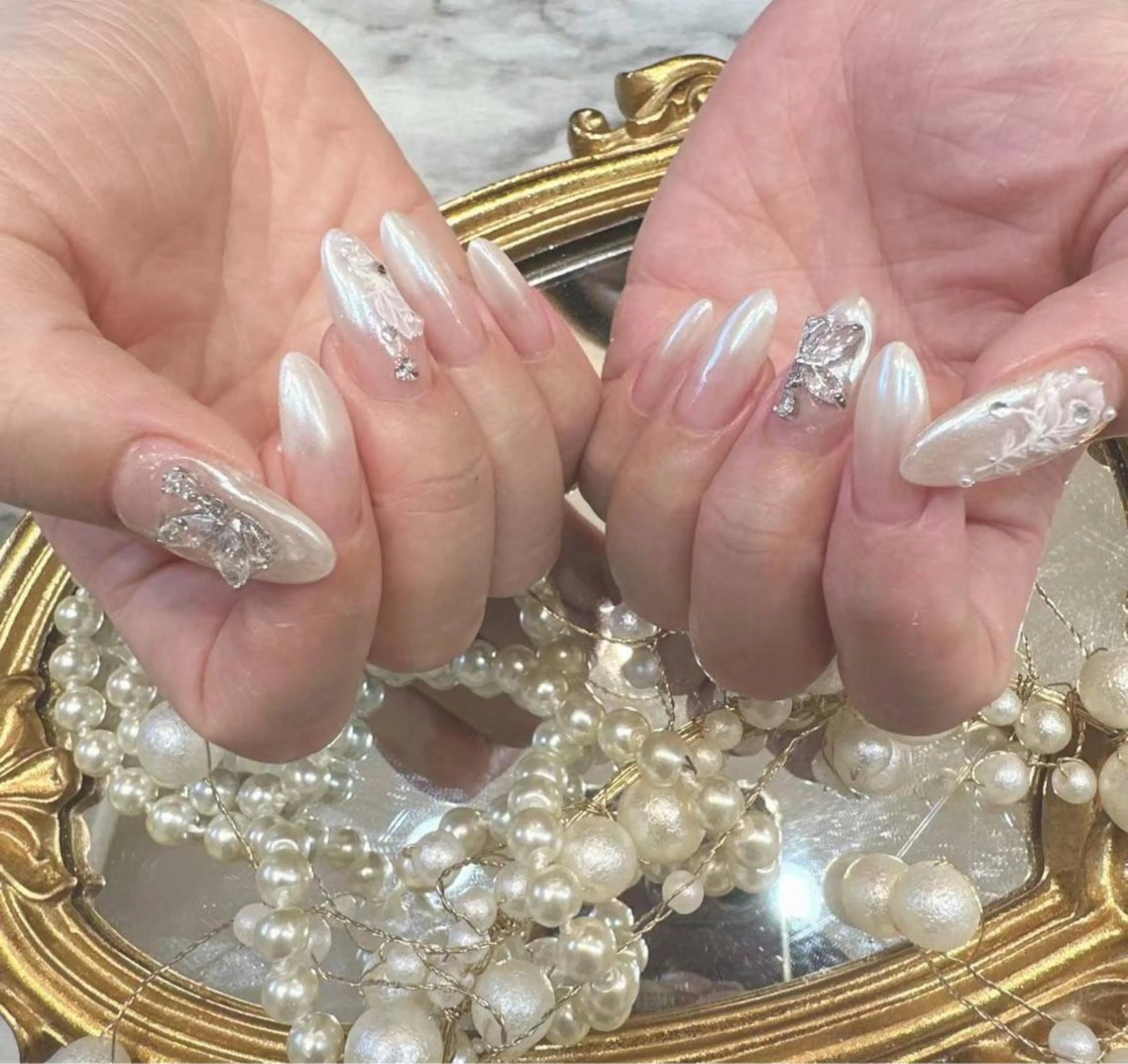 ネイル アートネイル フラワーネイル フットネイル ジェルネイル キラキラネイル Babarla Nailのネイルデザイン