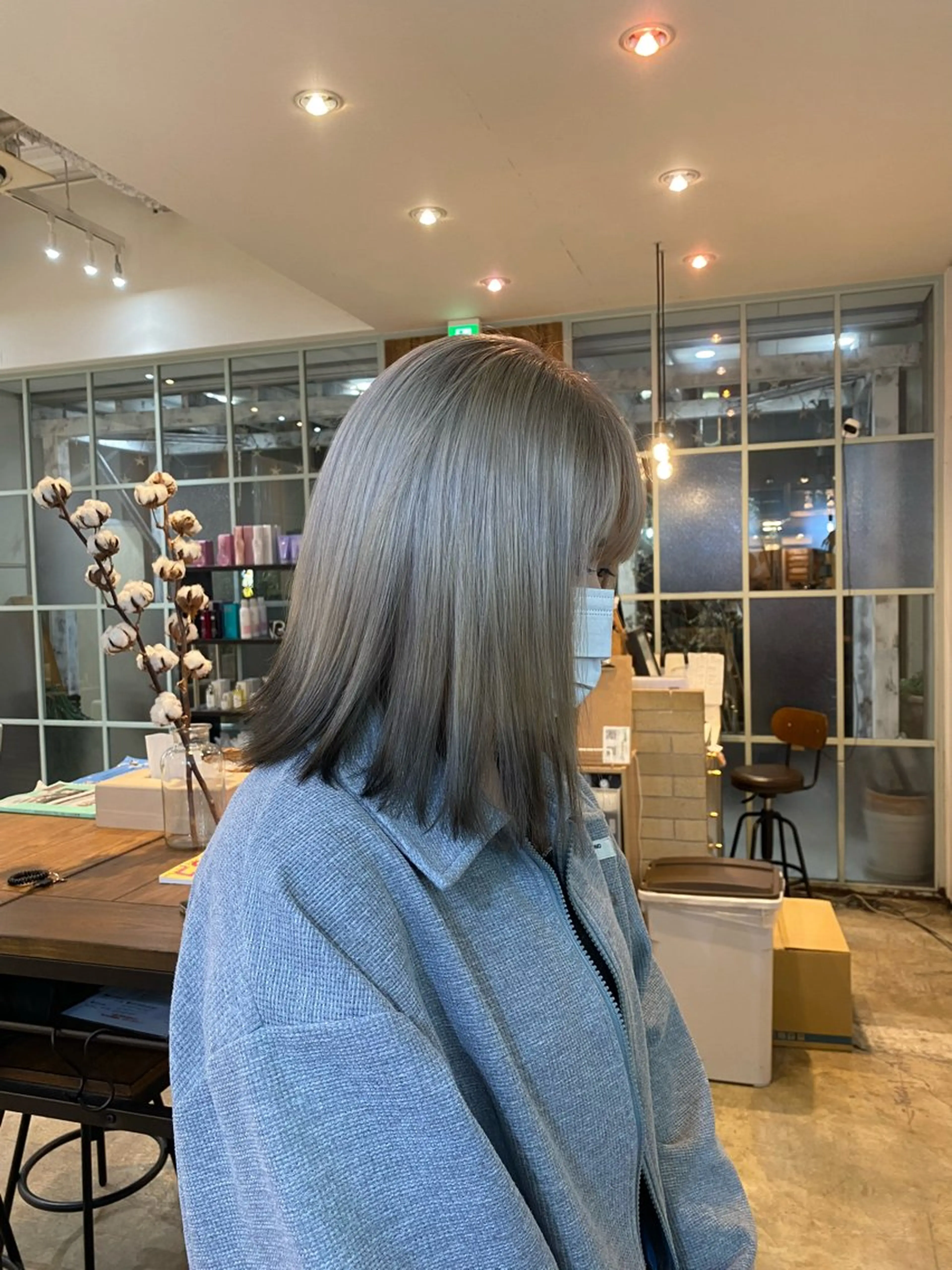 ミディアム カラー カット ヘアカラー トリートメント 入江 允のヘアスタイル