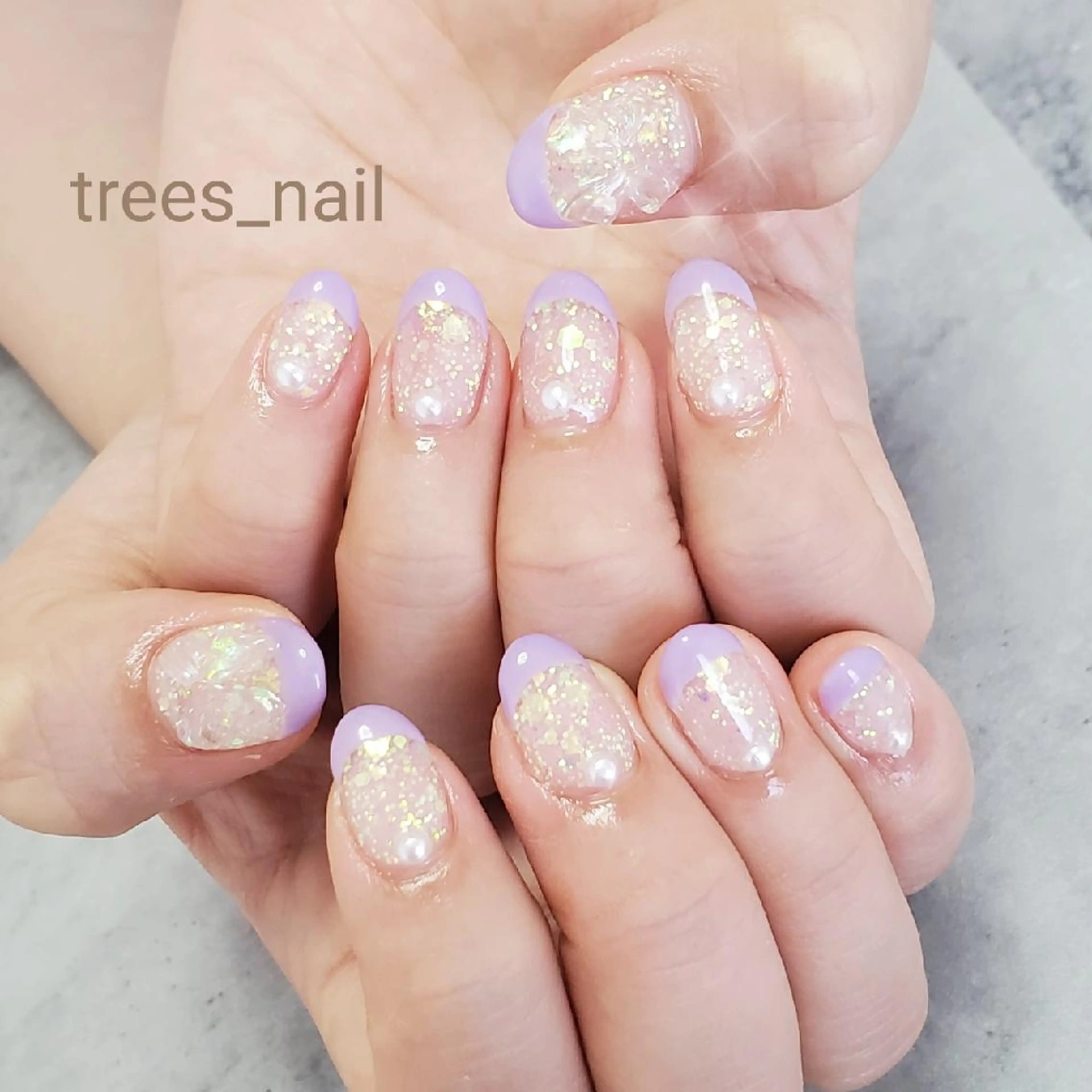 ネイル クリアネイル フレンチネイル キラキラネイル ラメ(グリッター) パープル ハンドネイル フットネイル trees_ nailのネイルデザイン