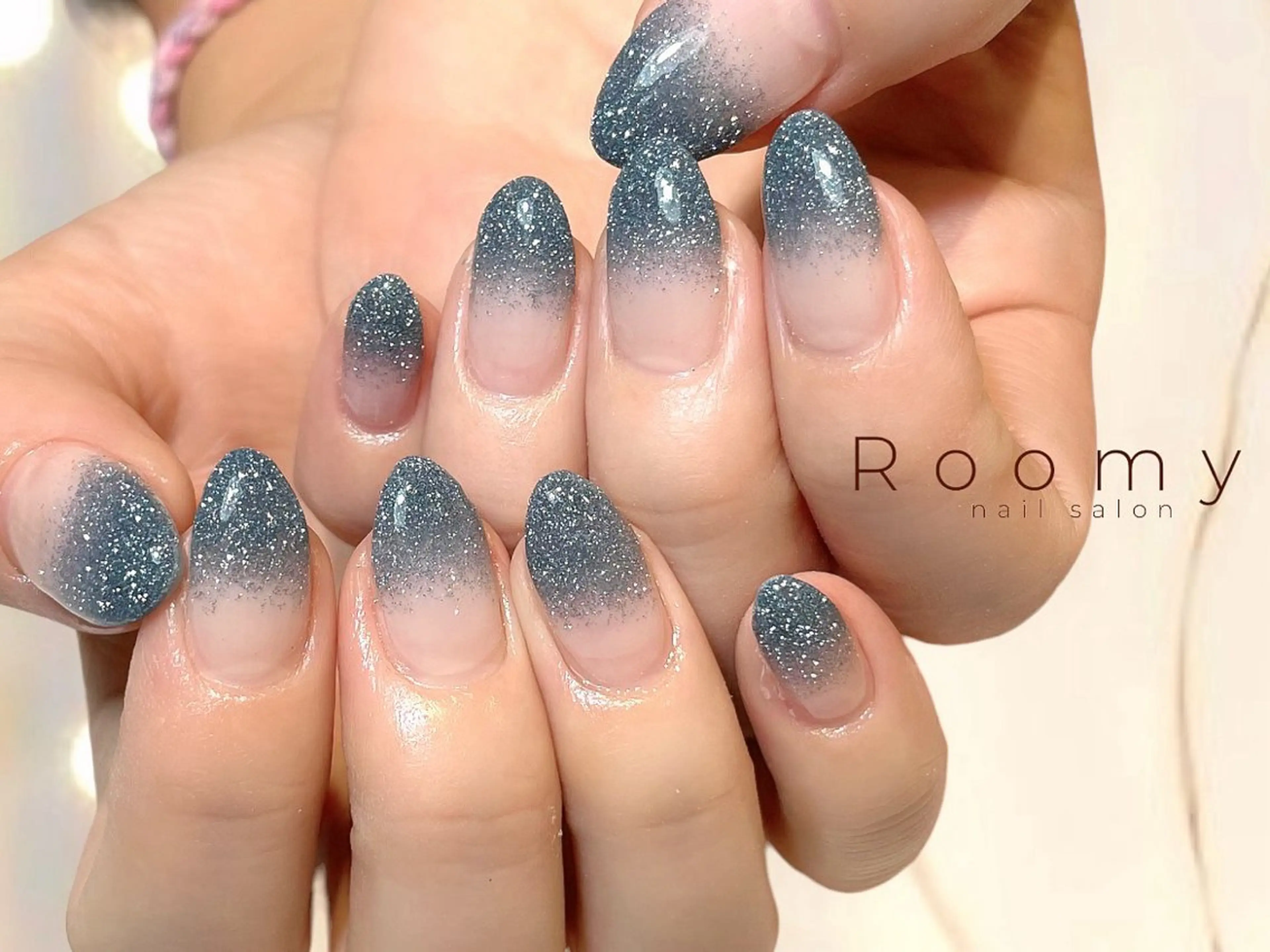 ネイル フットネイル ジェルネイル マグネットネイル パラジェル ハンドネイル nail salon Roomy 竹ノ塚所属・nail salon Roomy 竹ノ塚のネイルデザイン