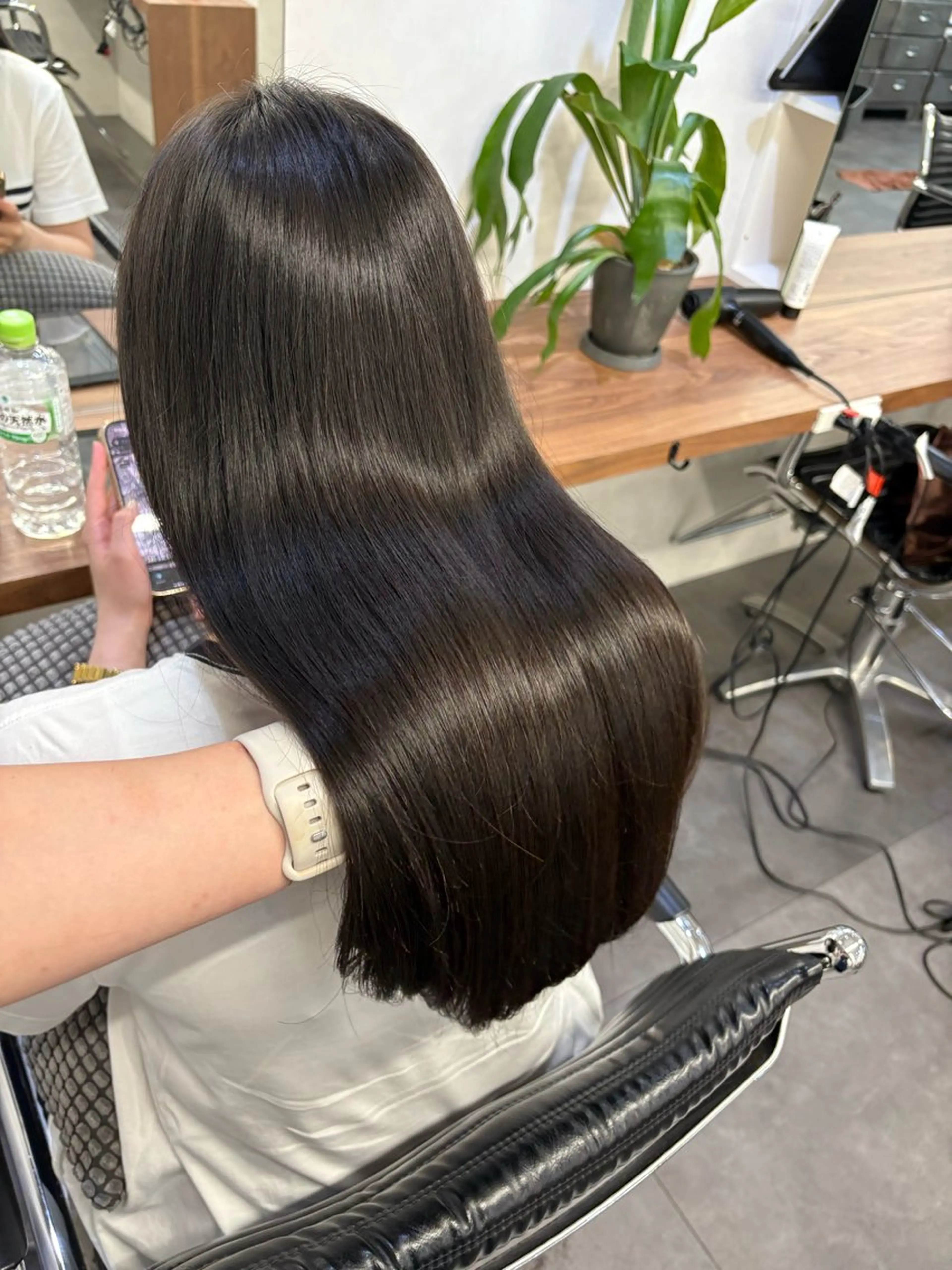 ロング ヘアカラー トリートメント カラーモデル募集🔥 西梅田/六角一咲のヘアスタイル