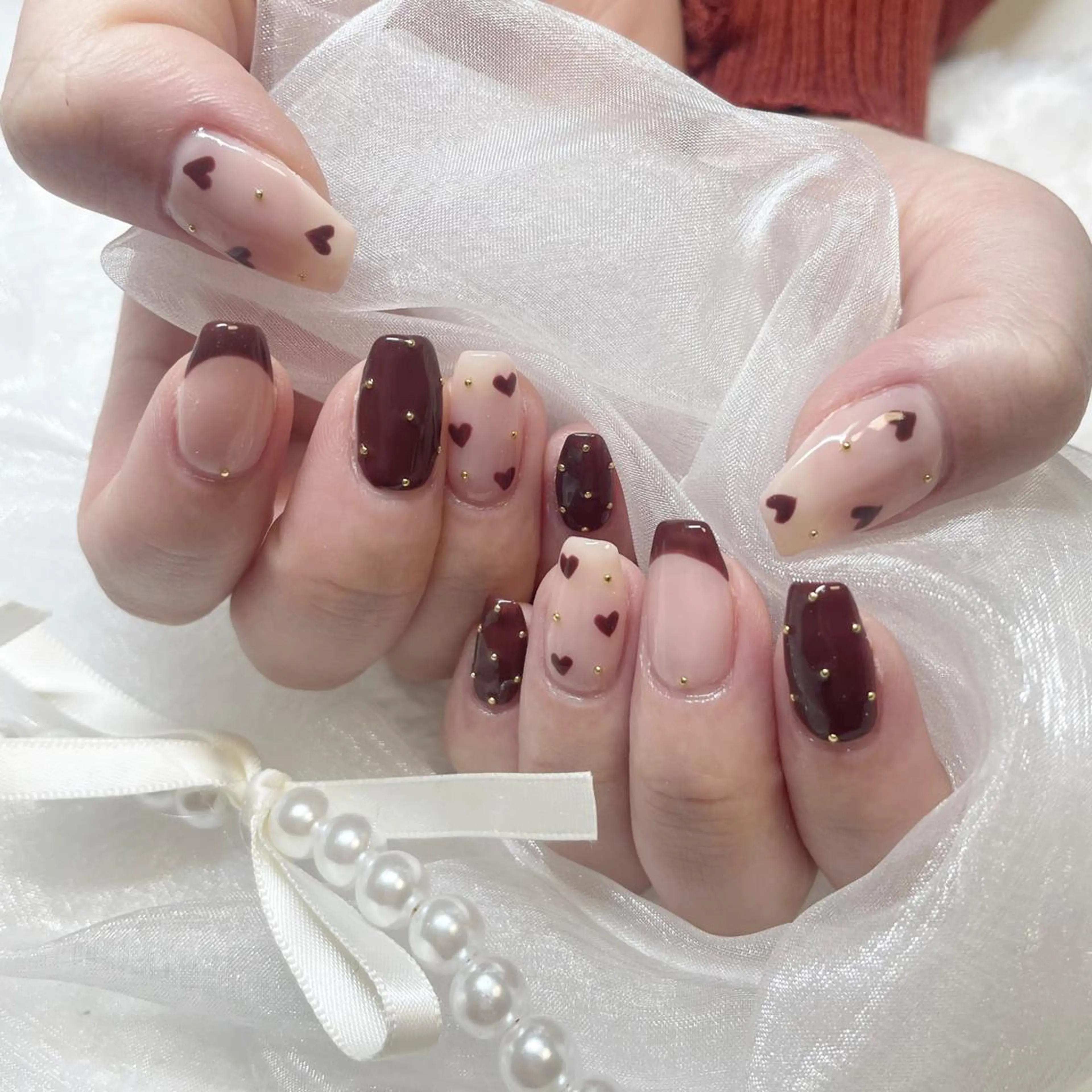 ネイル ジェルネイル 韓国ネイル 持ち込み ワンカラーネイル バレンタイン ハンドネイル fiore nail 🦋のネイルデザイン
