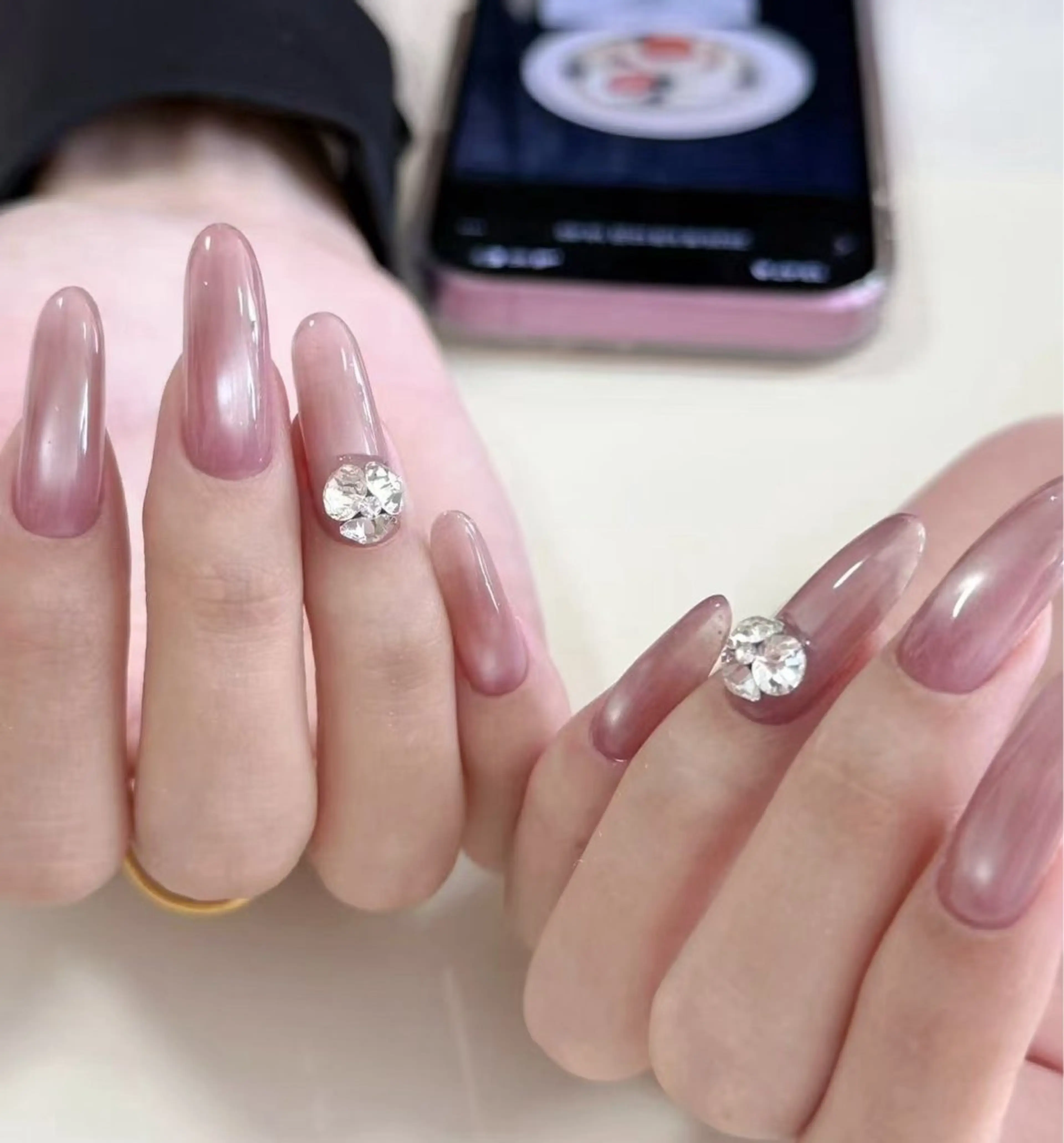ネイル オーロラネイル フラワーネイル フットネイル フレンチネイル ジェルネイル ハンドネイル BabyYouMi nailのネイルデザイン