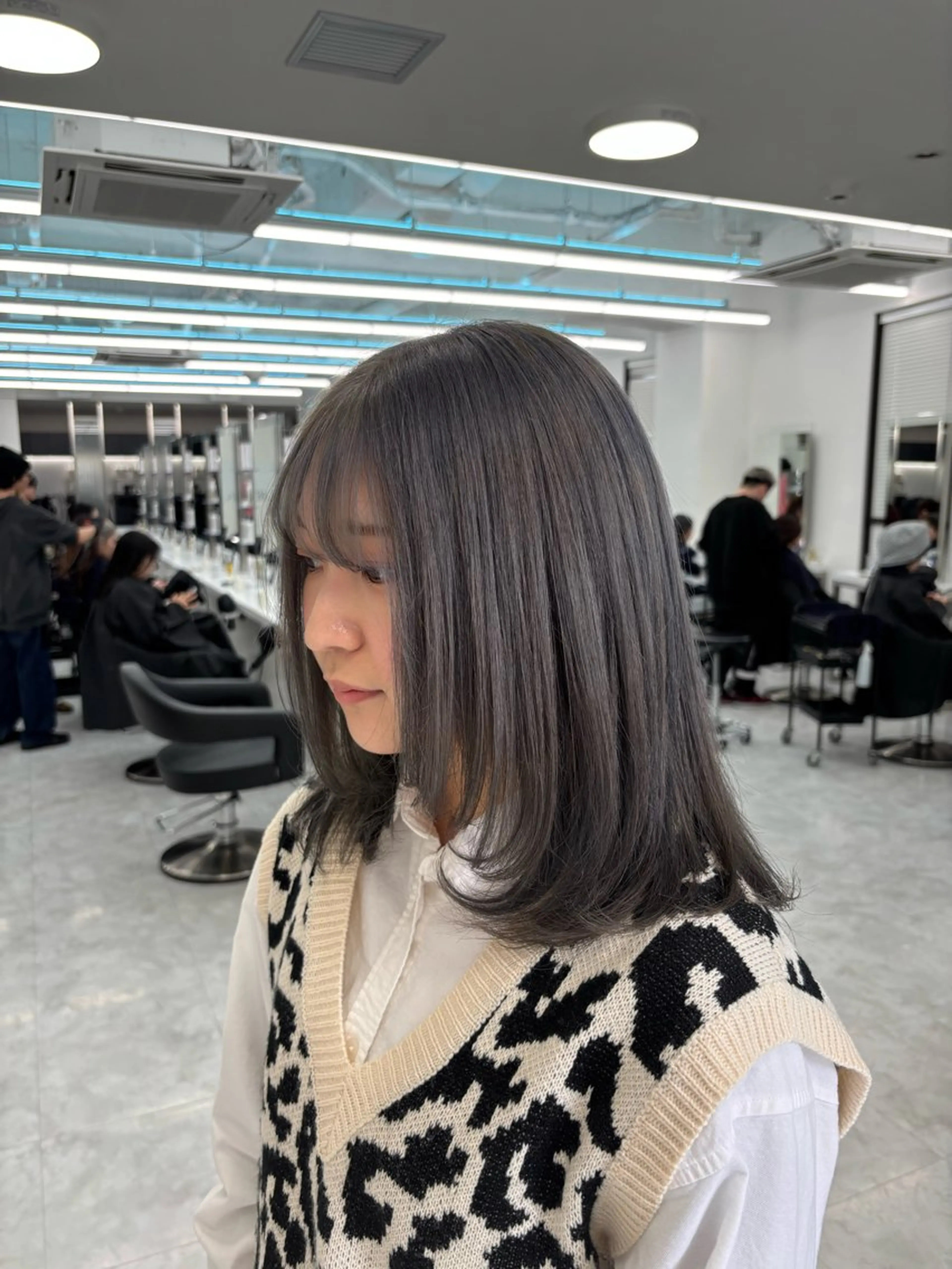 セミロング カラー ヘアカラー ヘッドスパ ヘアセット 斗和🫧天神/ハイ トーン／透明感カラーのヘアスタイル