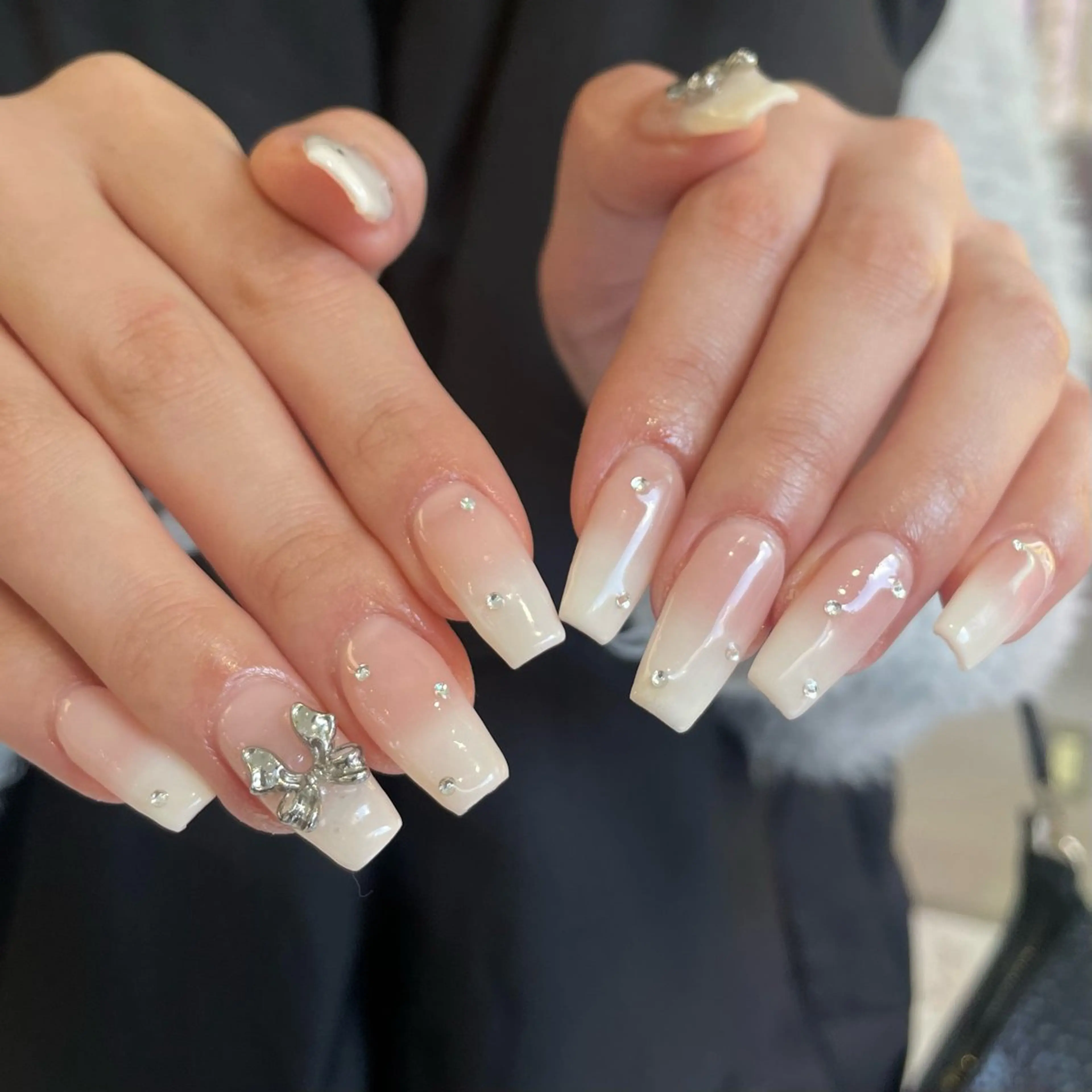 ネイル クルミ/ 💕ワンホンネイルのネイルデザイン