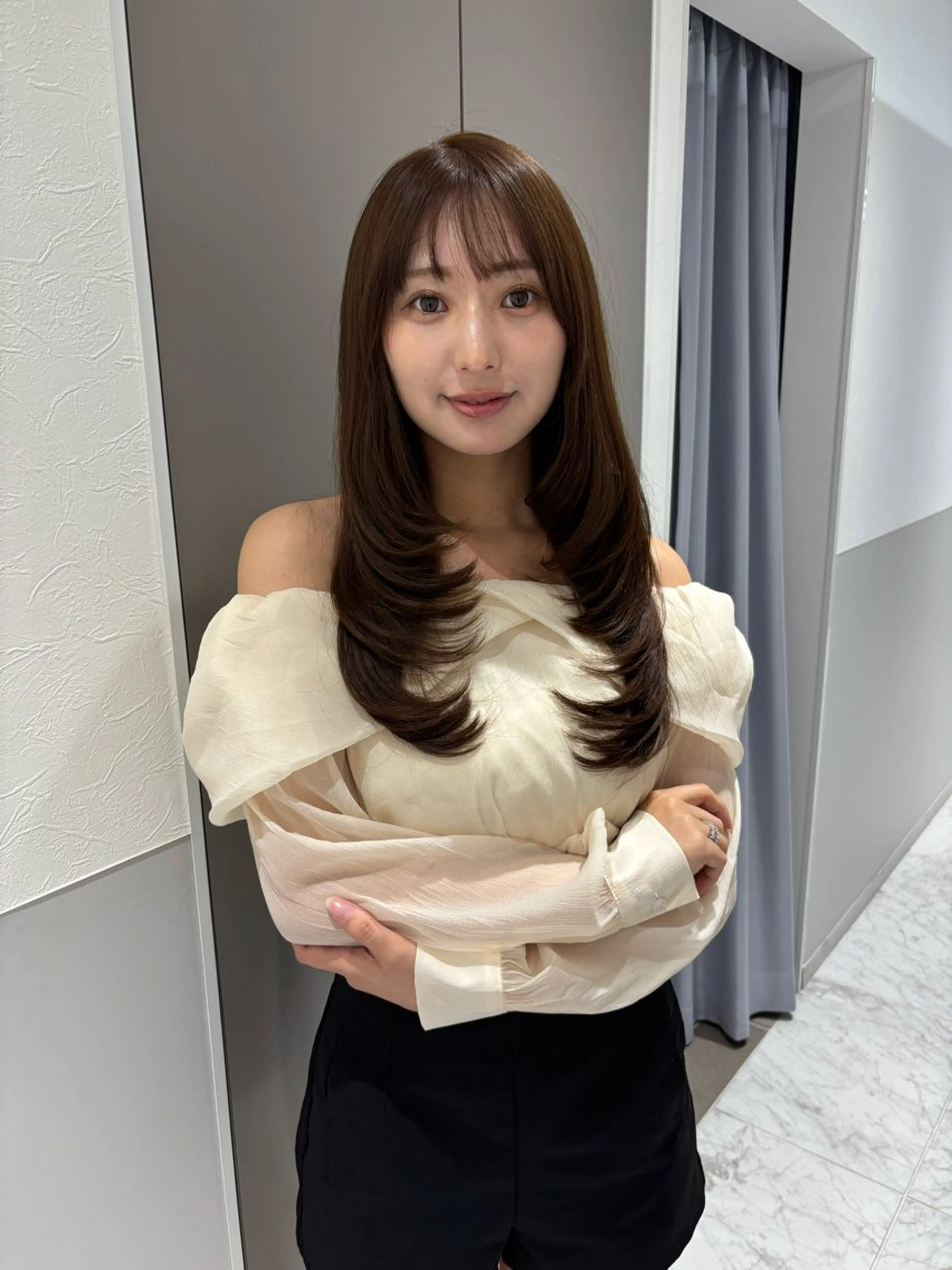 ロング カラー レイヤーカット カット ヘアカラー トリートメント サロウィン千葉所属・サロウィン千葉店 Toshikiのヘアスタイル