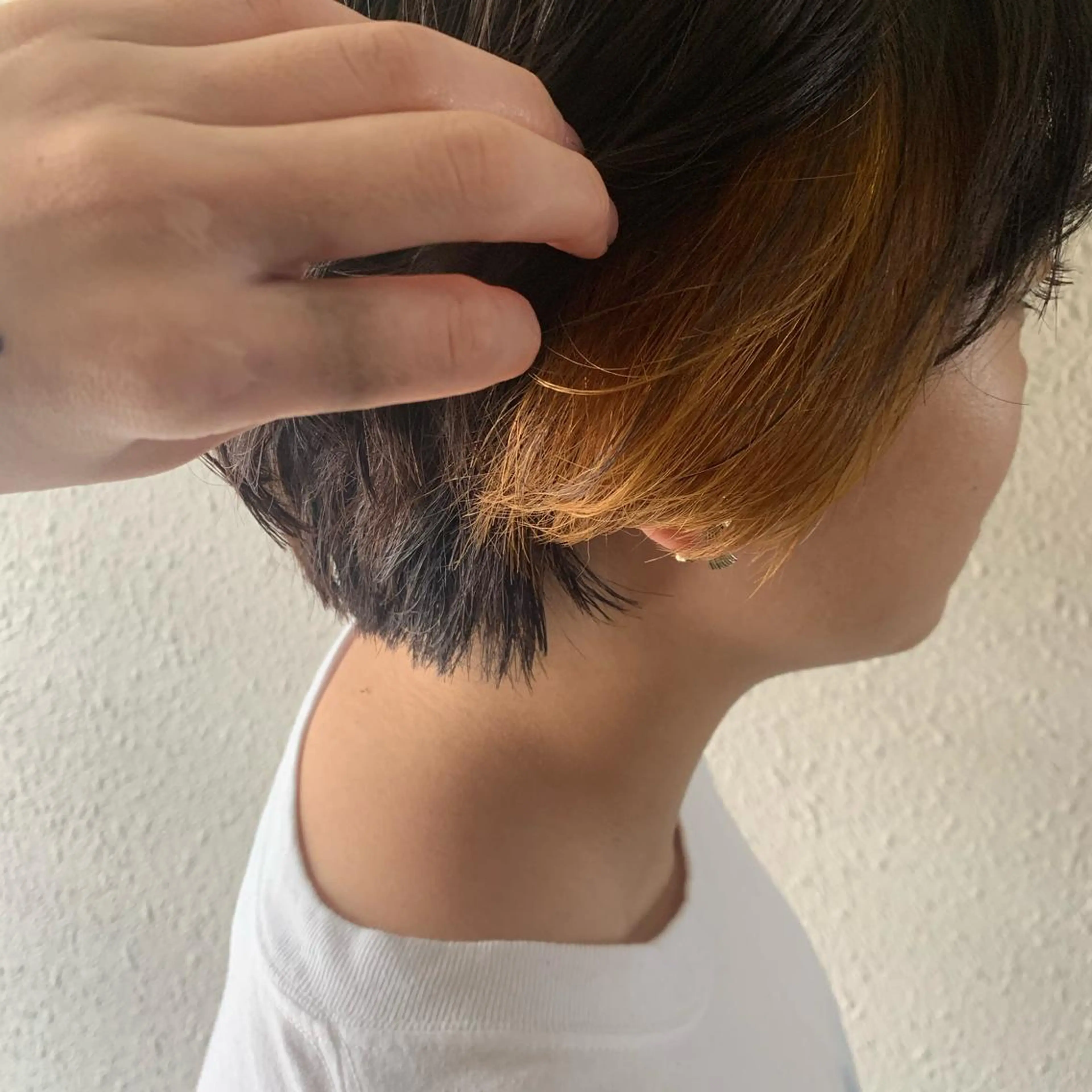 ショート カラー イエローカラー chouette/ 根本優希のヘアスタイル
